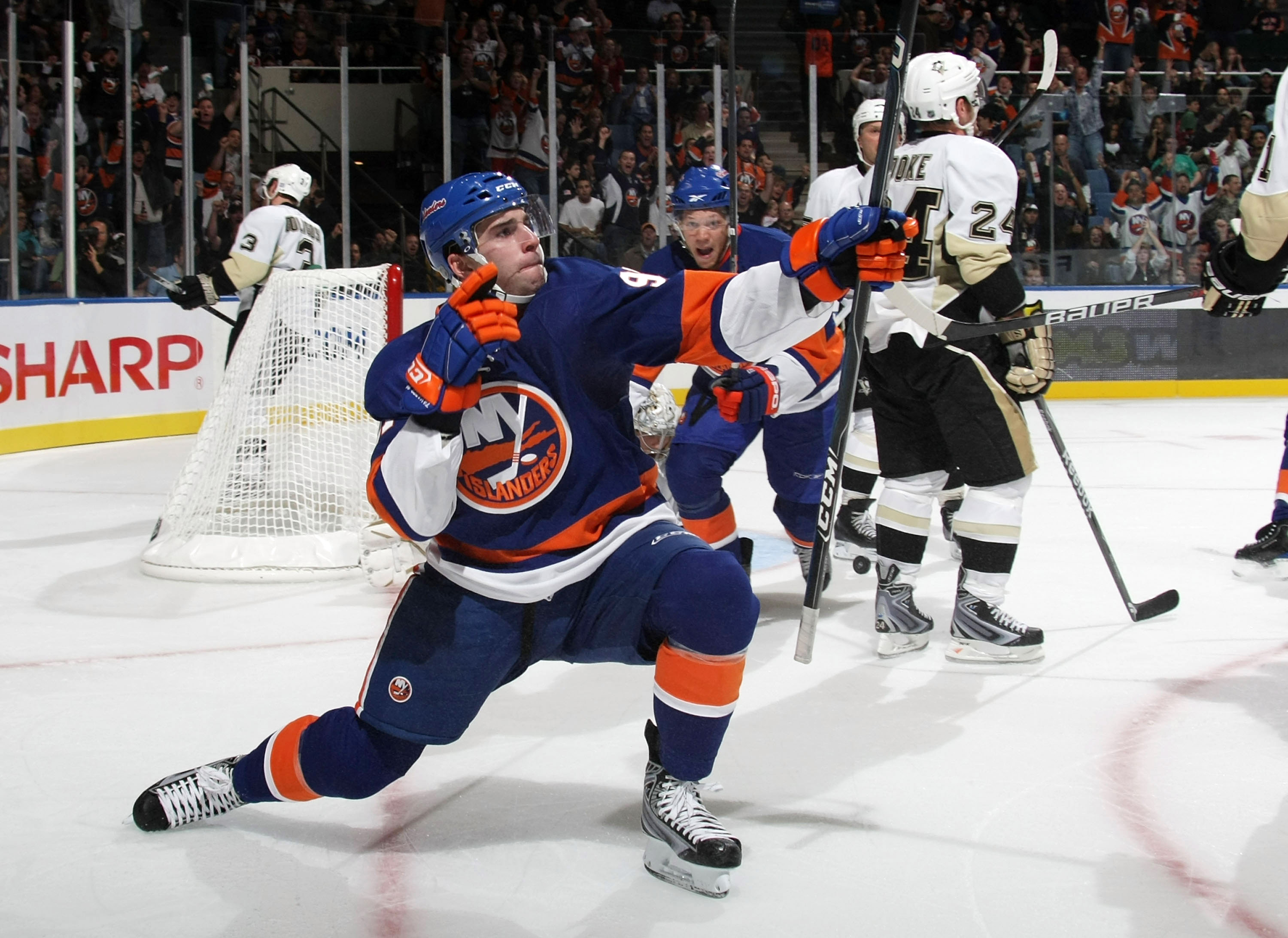 bruce-bennett-scandal