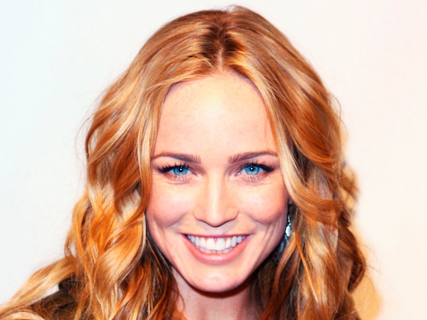 caity-lotz-kids