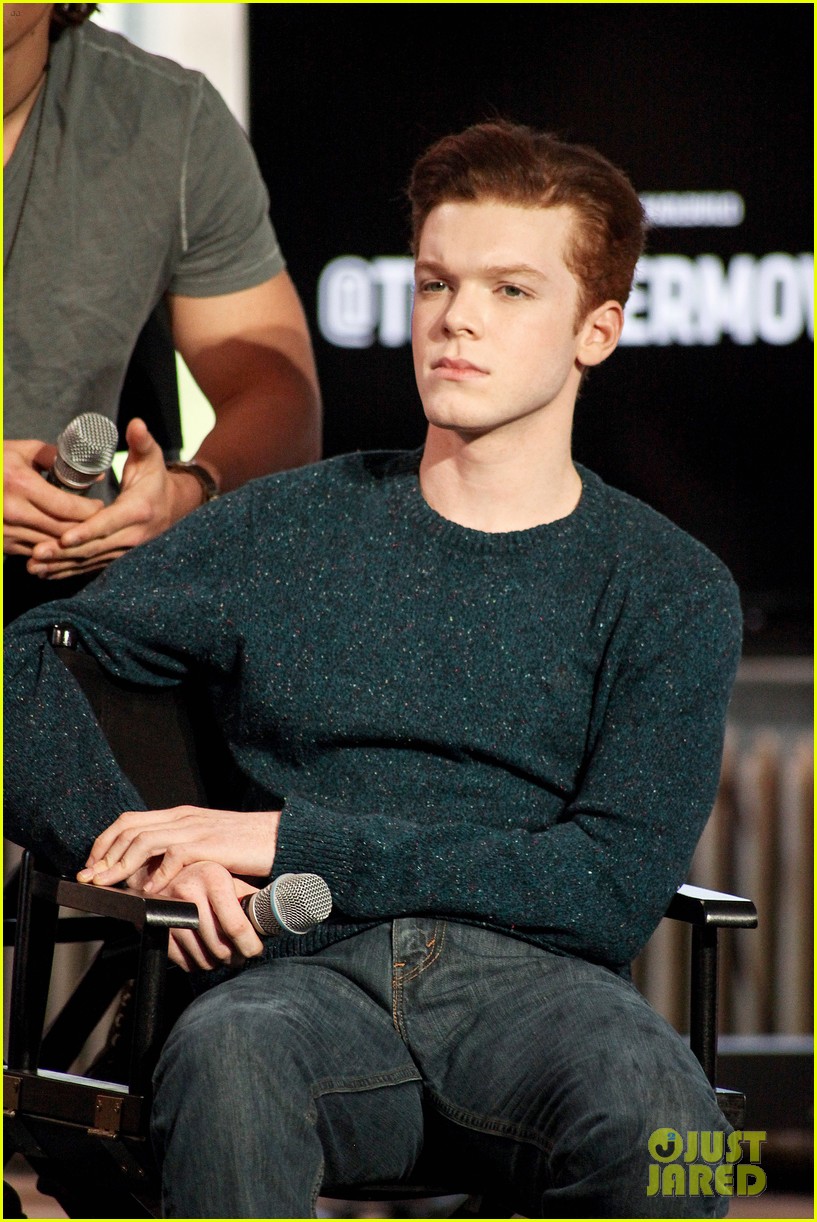 cameron-monaghan-photos