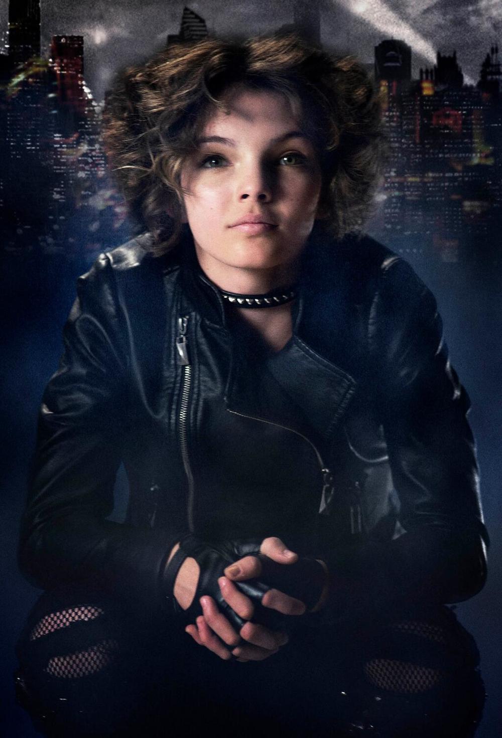 camren-bicondova-house