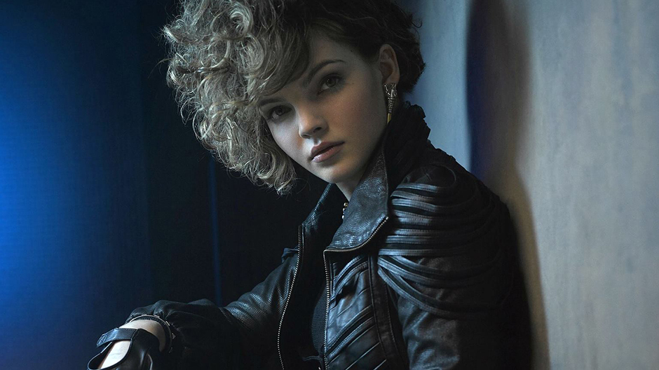 camren-bicondova-summertime