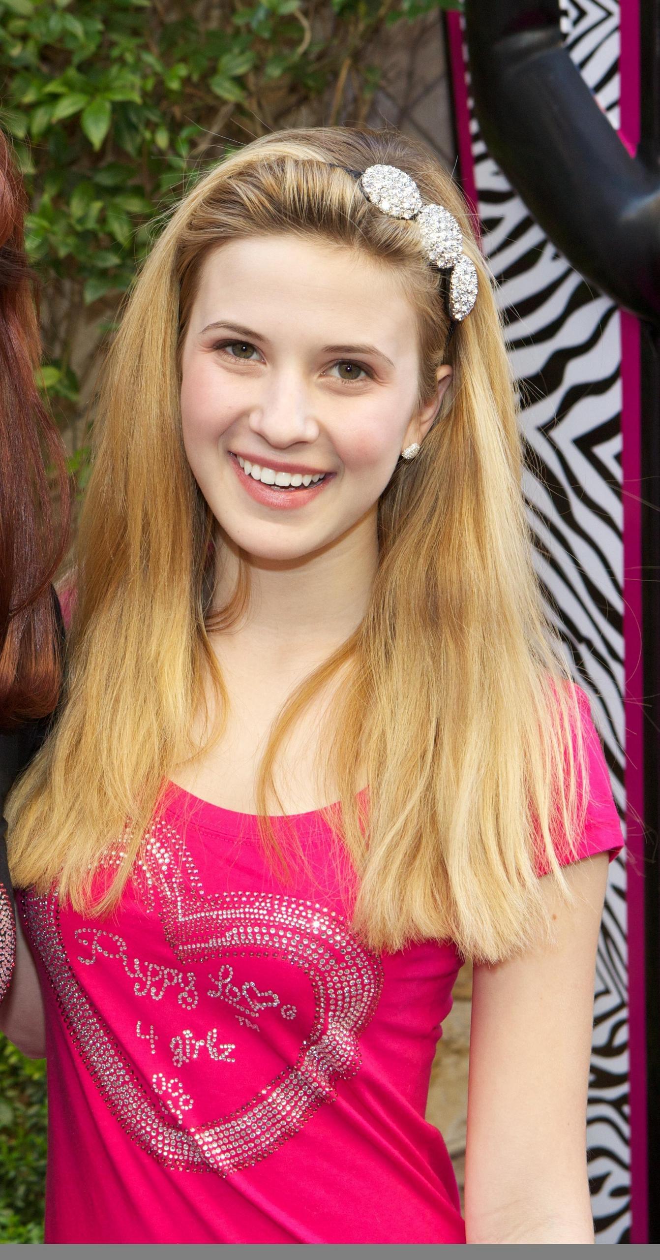 Pictures of Caroline Sunshine, Picture #324052 - Pictures Of Celebrities