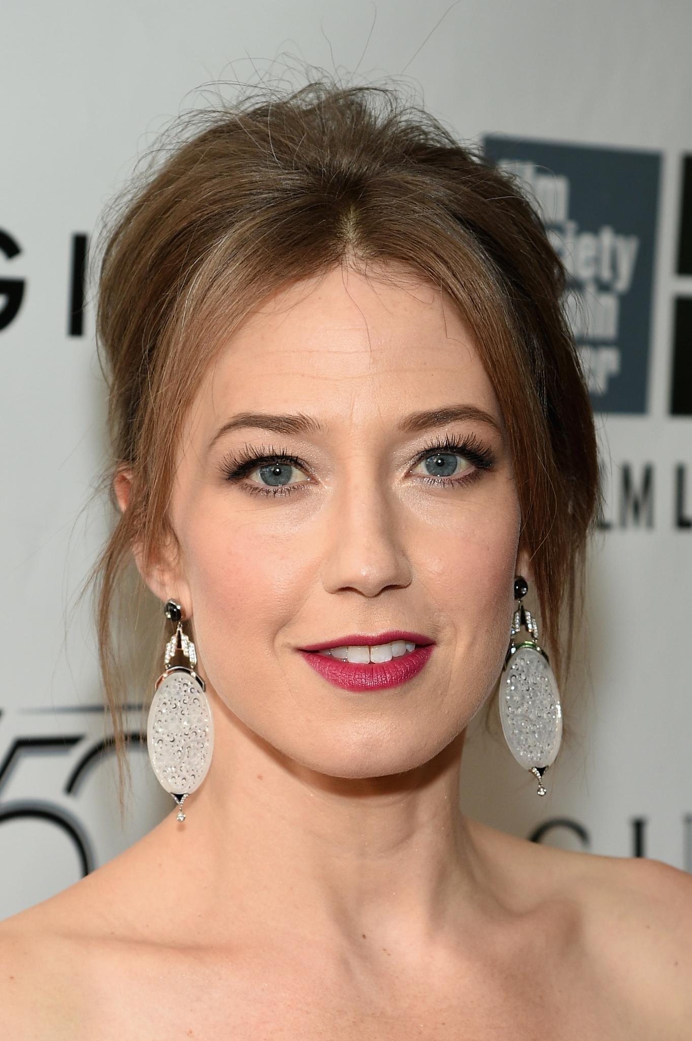 images-of-carrie-coon
