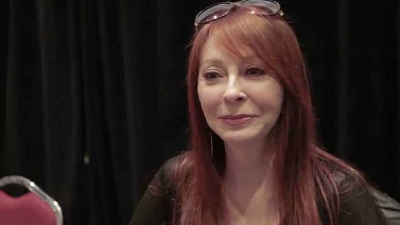 photos-of-cassandra-peterson