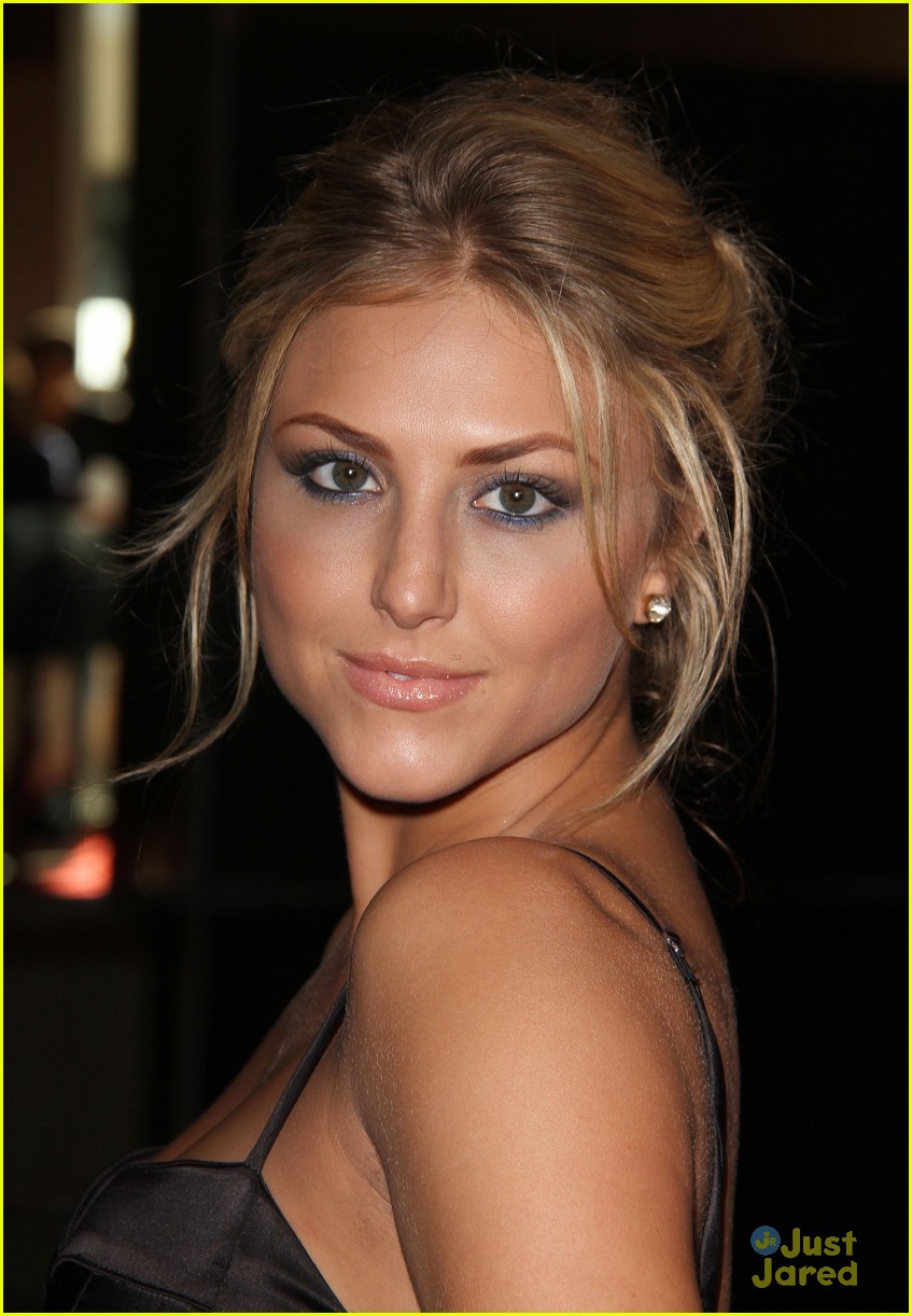 cassie-scerbo-kids