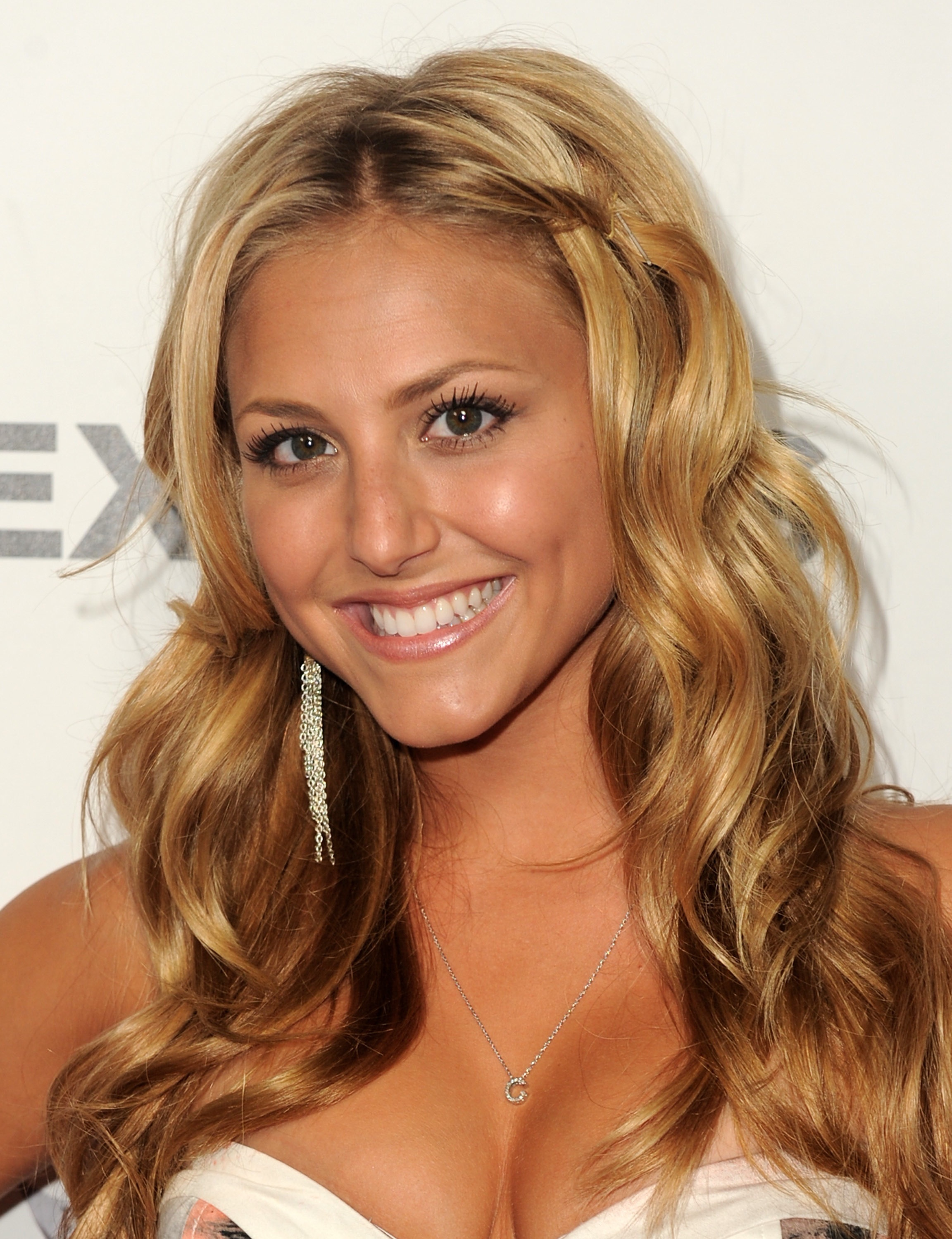 images-of-cassie-scerbo