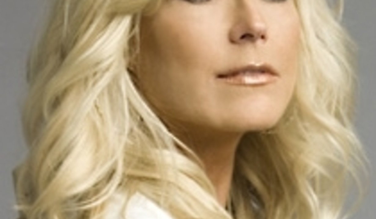 catherine-hickland-wallpaper