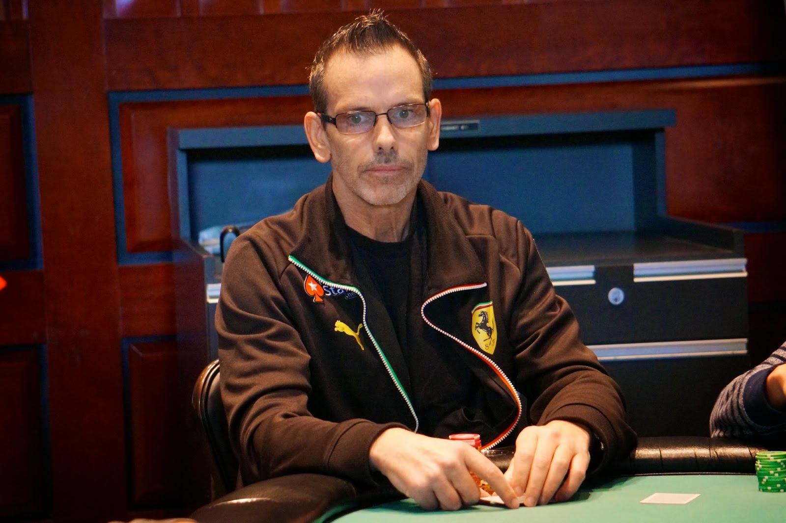 best-pictures-of-chad-brown-poker-player