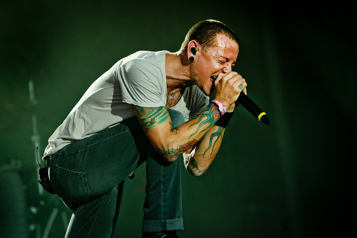 chester-bennington-hd-wallpaper