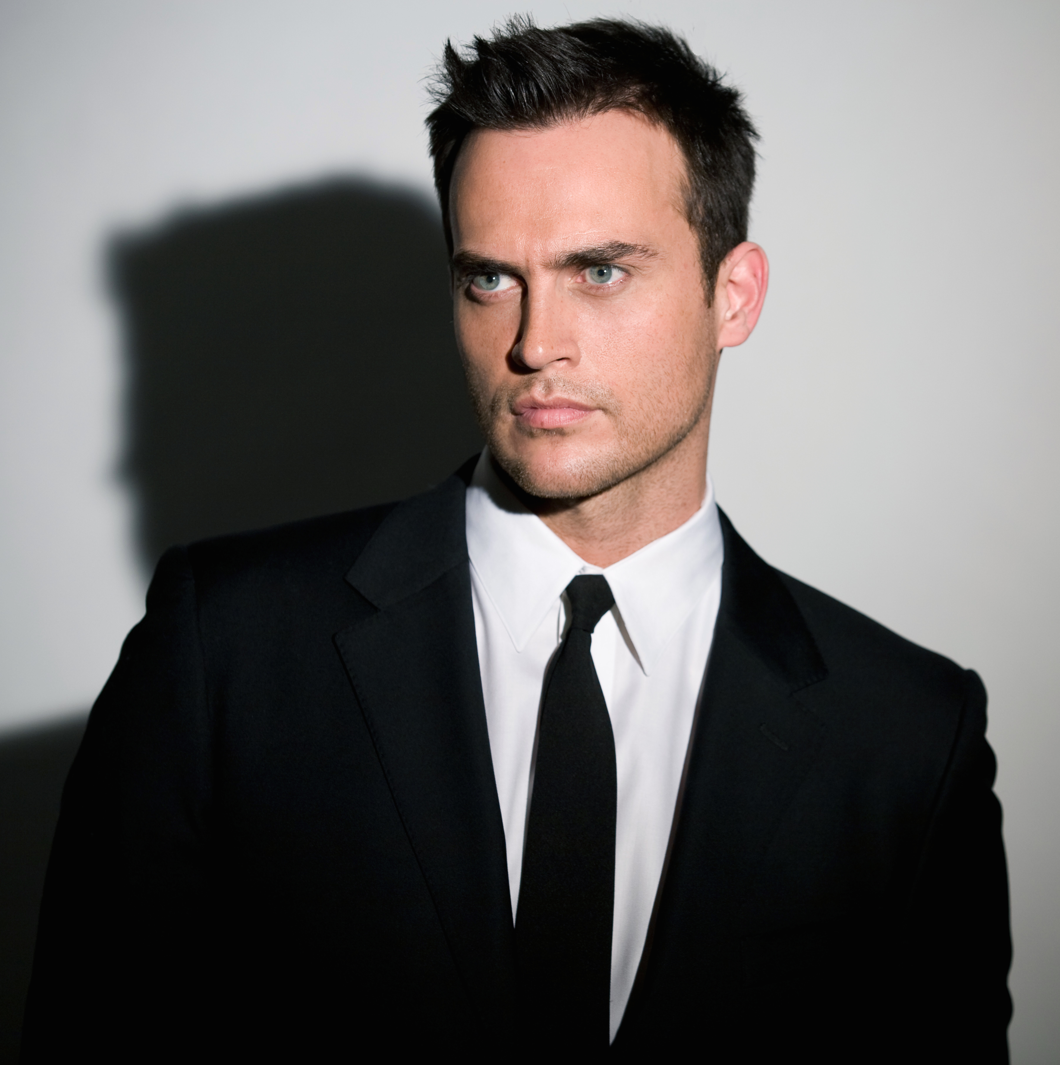 best-pictures-of-cheyenne-jackson