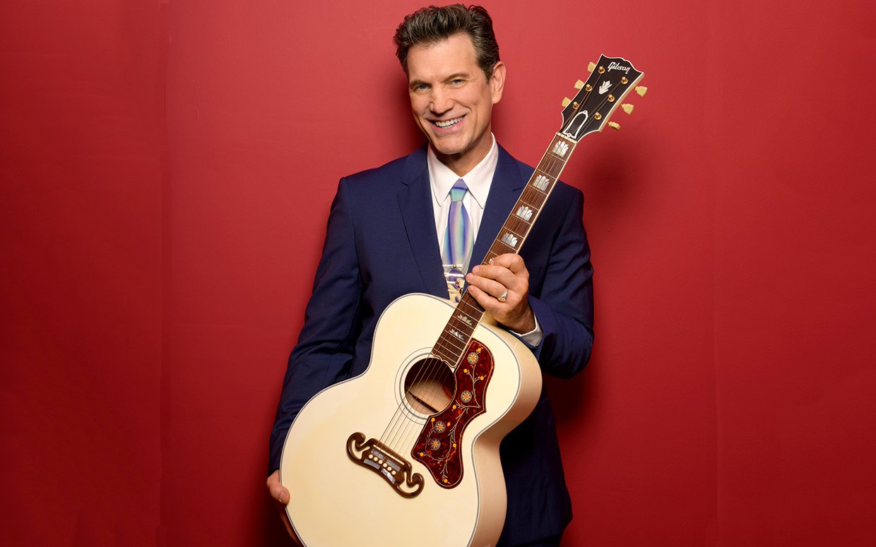 chris-isaak-net-worth