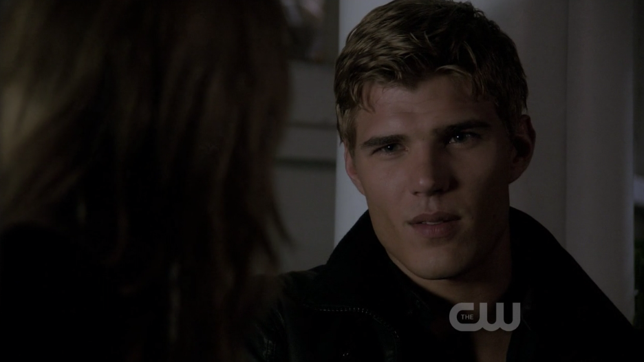 chris-zylka-hd-wallpaper