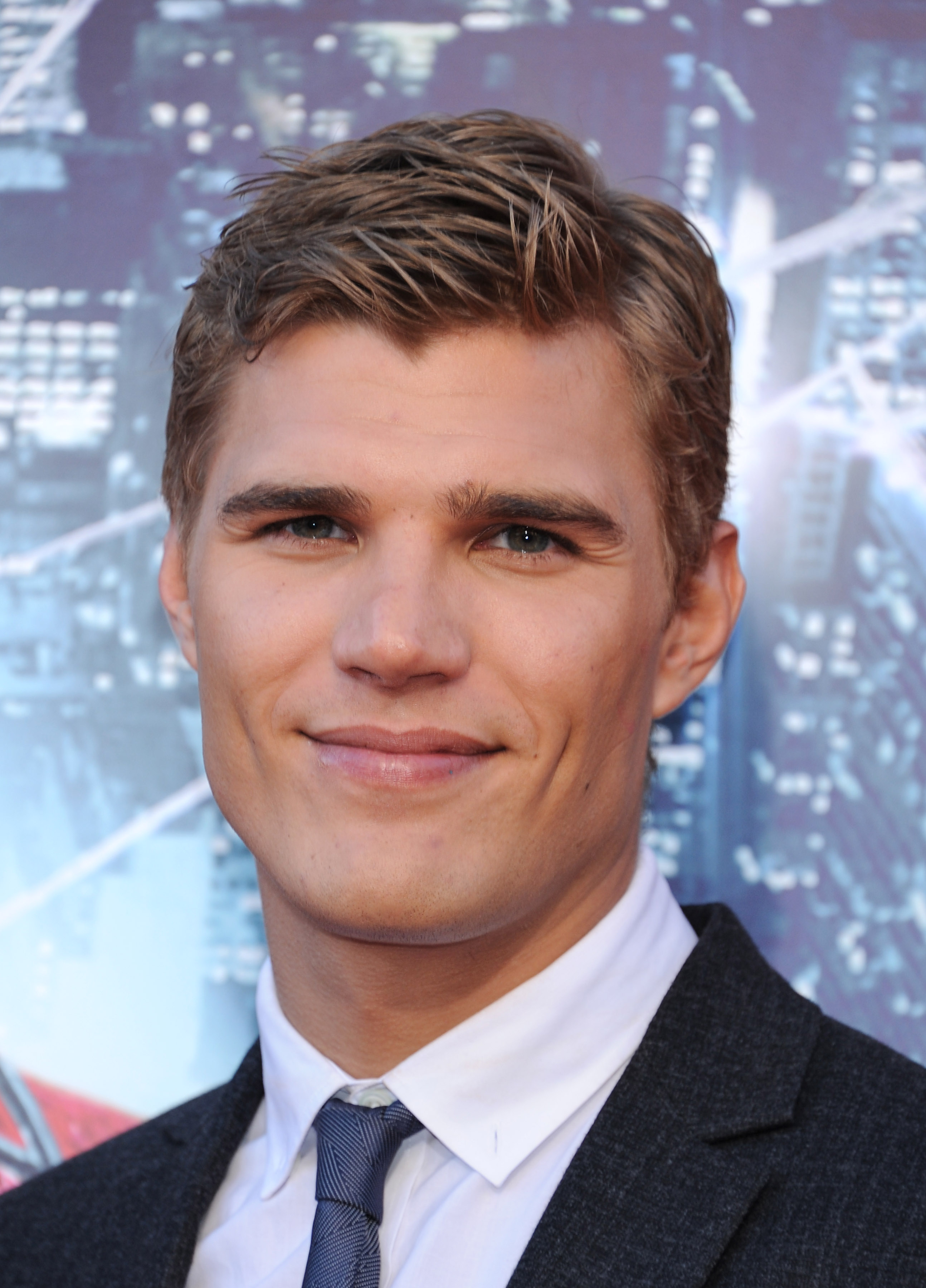 chris-zylka-images