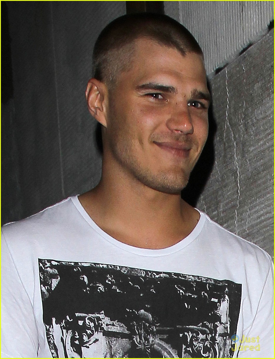 chris-zylka-kids