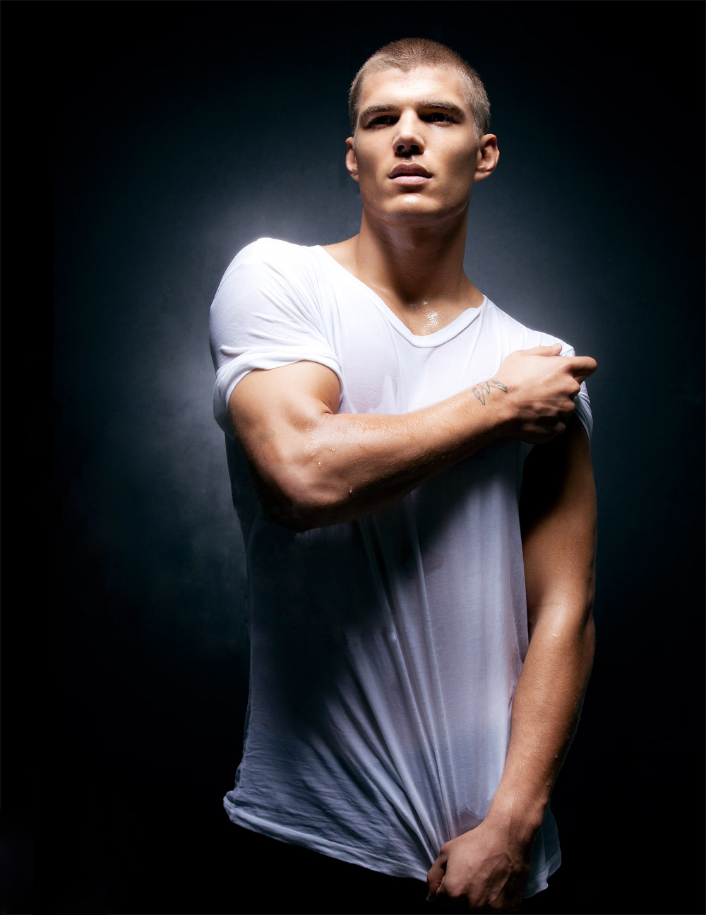 chris-zylka-wallpapers