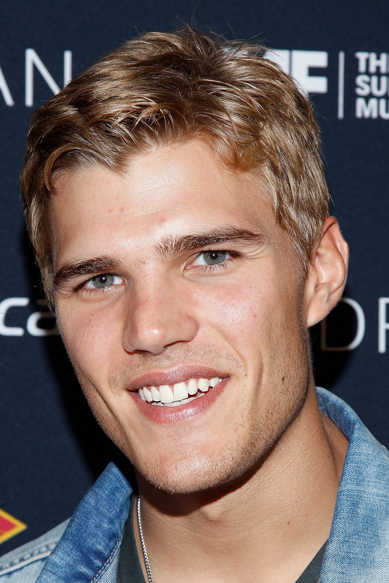 images-of-chris-zylka