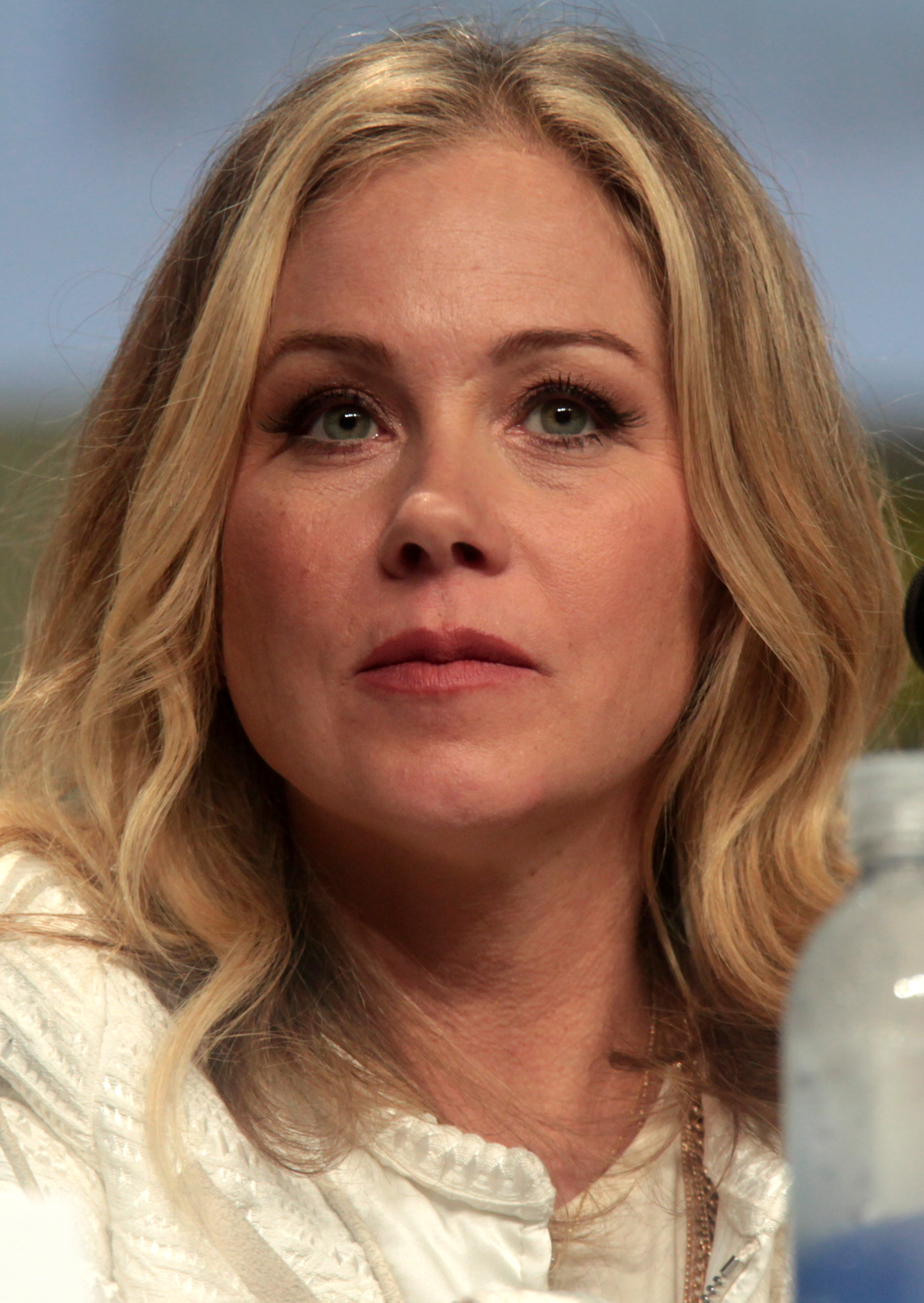 christina-applegate-pictures