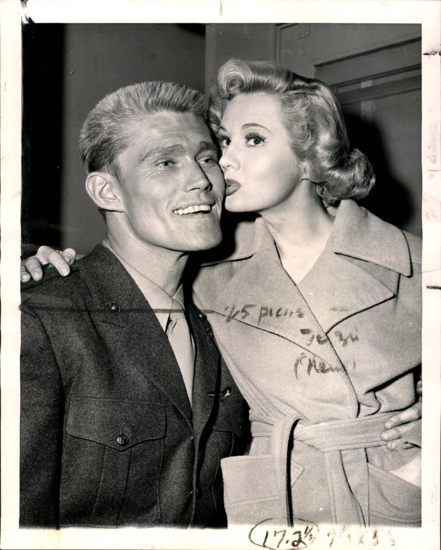 chuck-connors-wallpapers