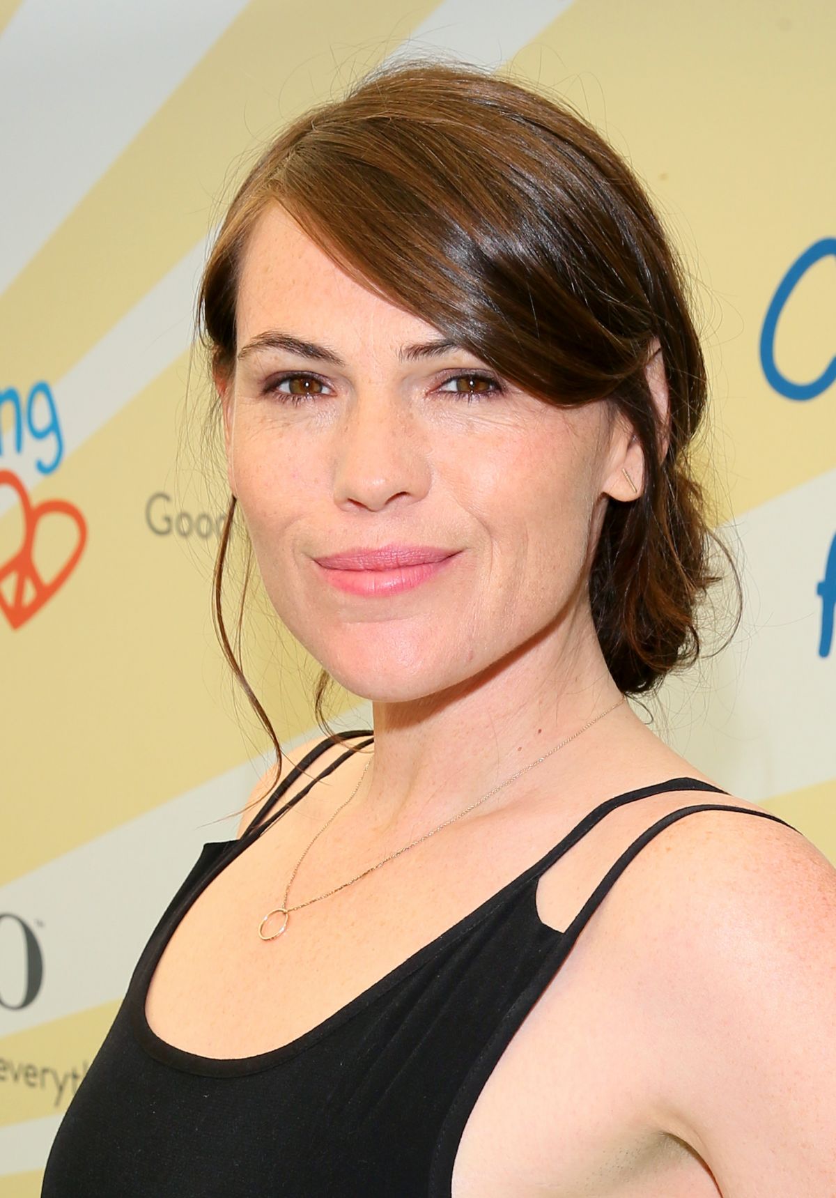 clea-duvall-wallpaper