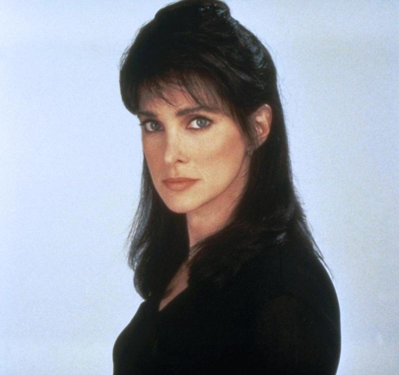 connie-sellecca-wallpaper