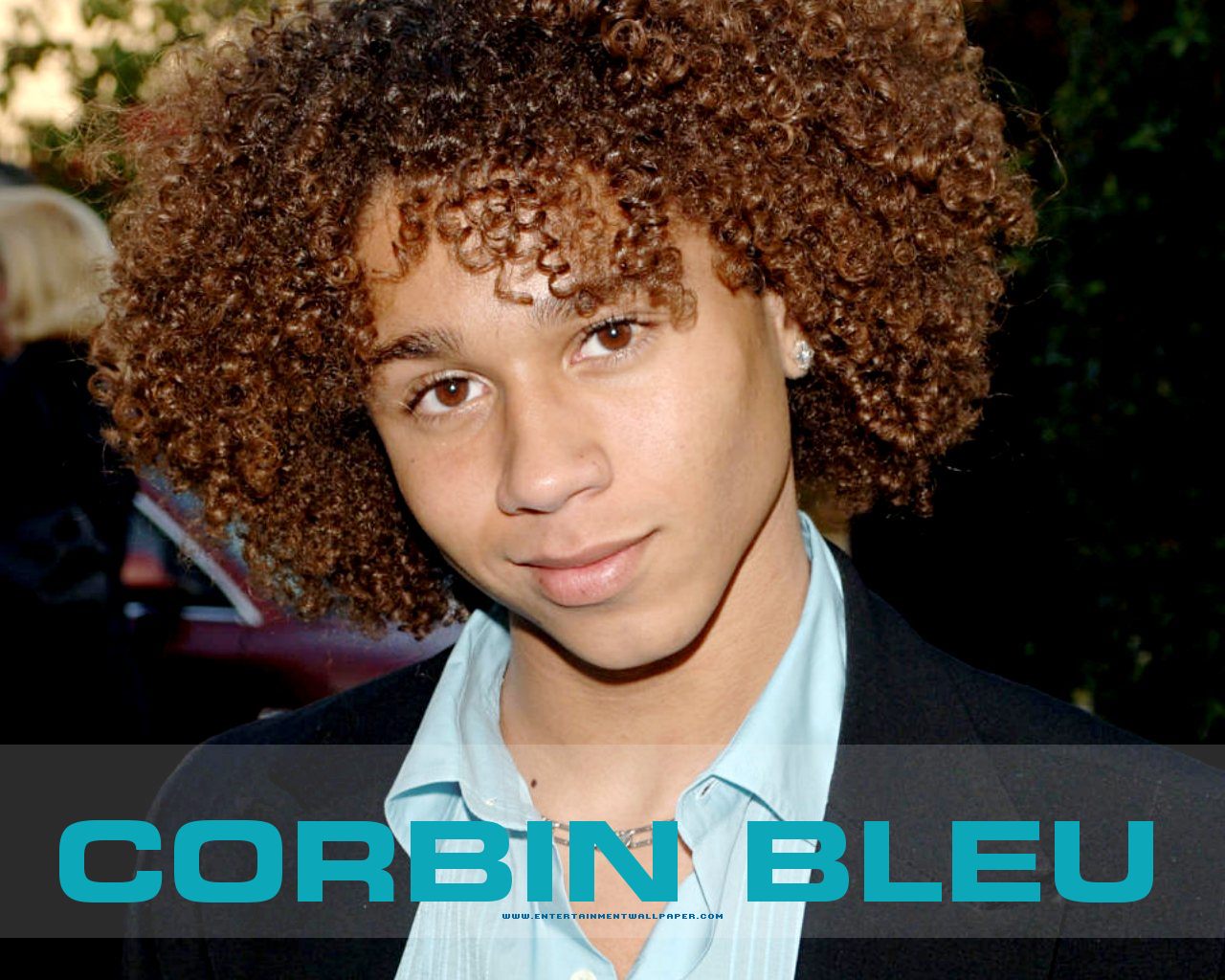 corbin-bleu-wallpaper