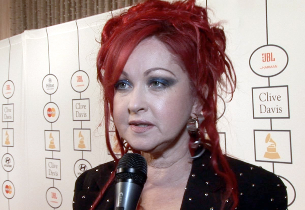 cyndi-lauper-pictures