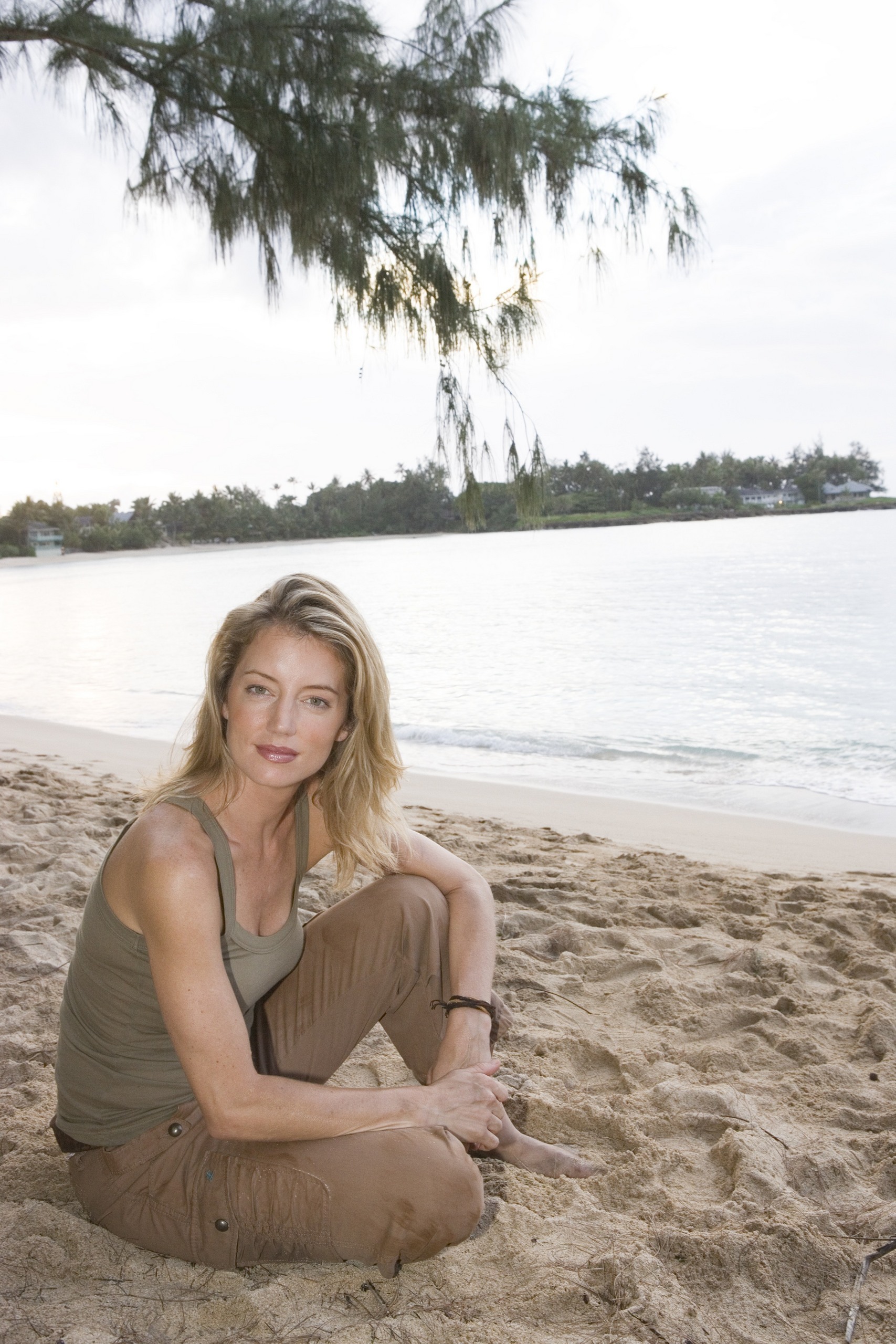 cynthia-watros-house