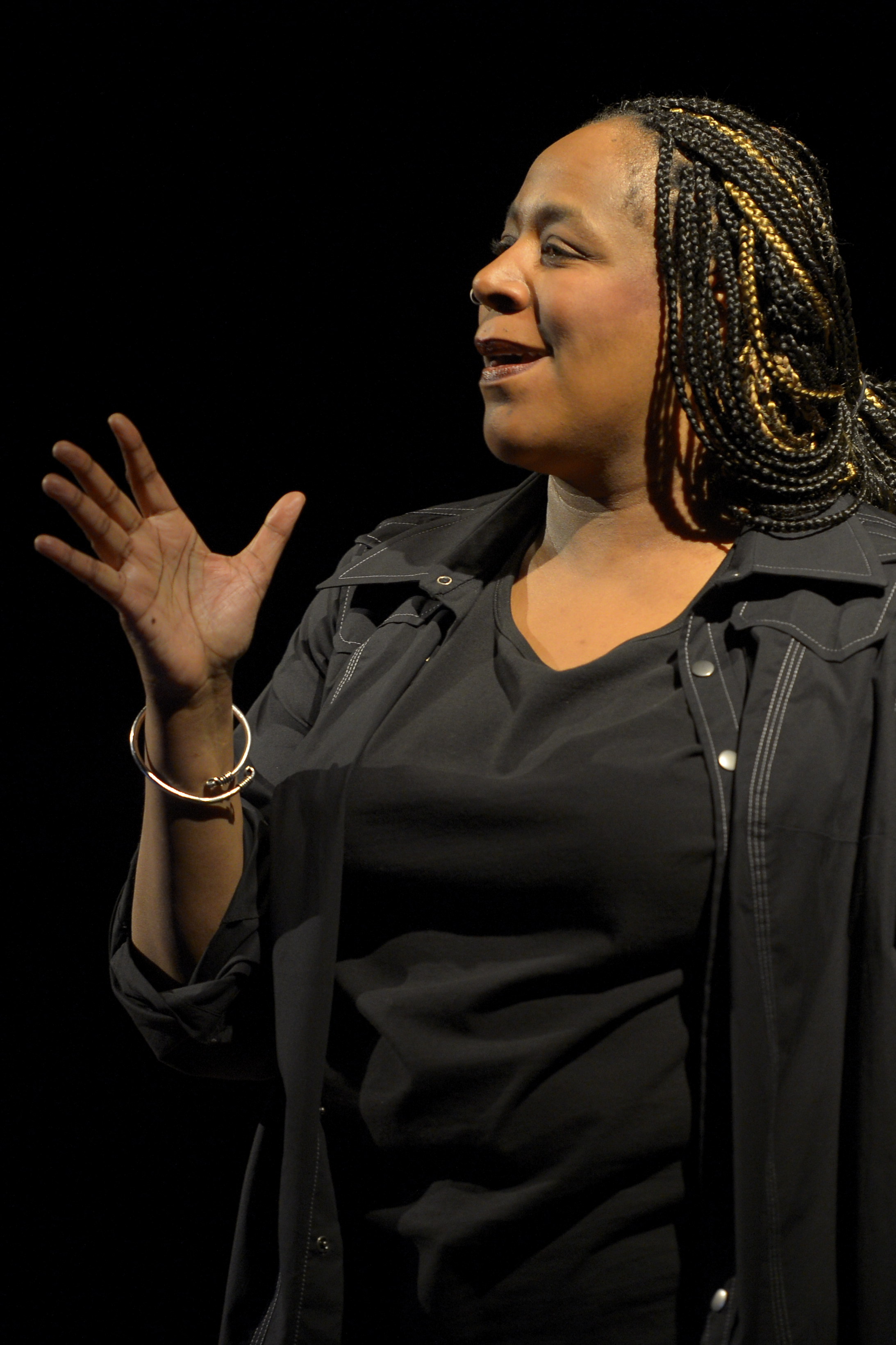 best-pictures-of-dael-orlandersmith
