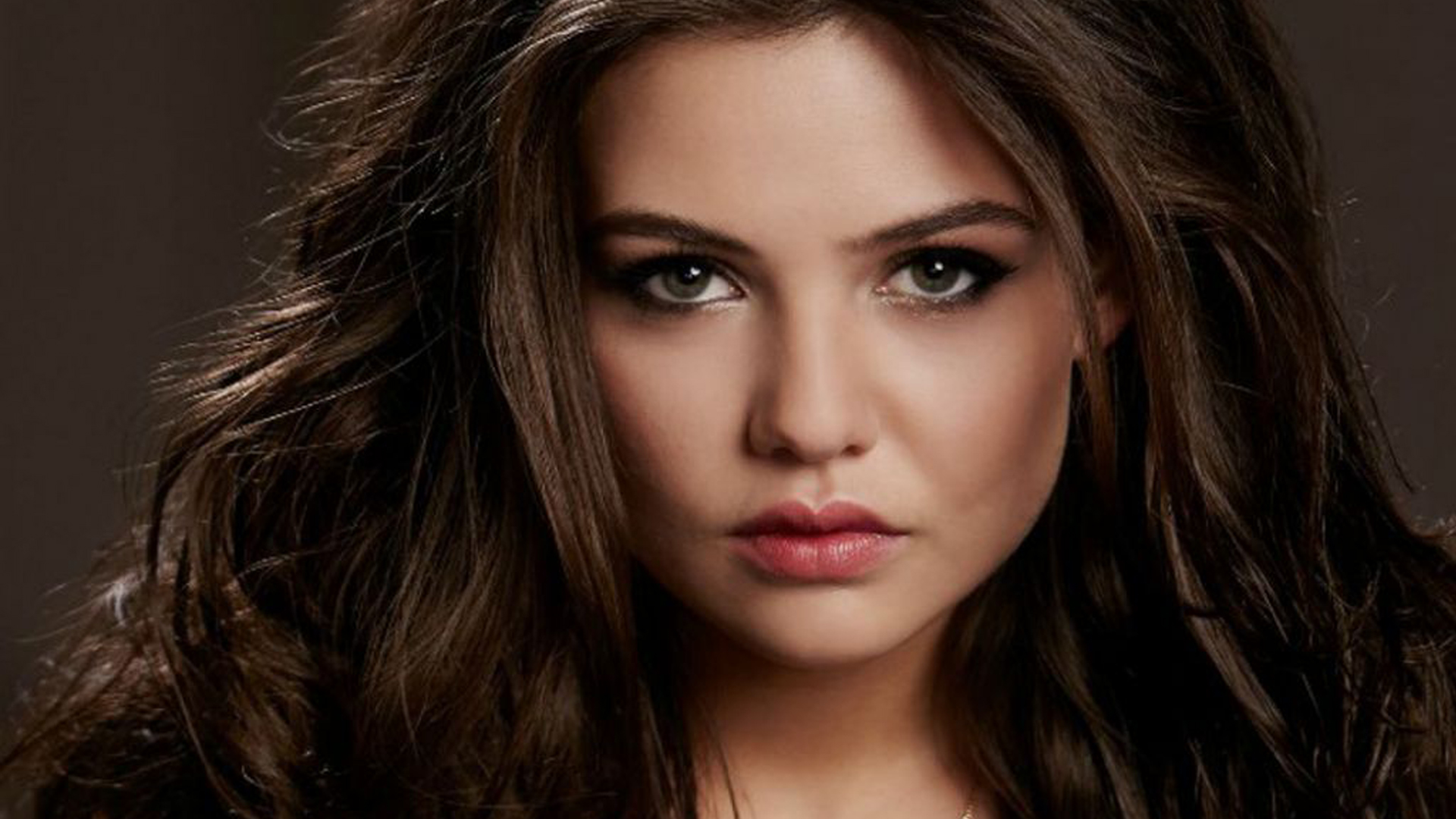 pictures-of-danielle-campbell