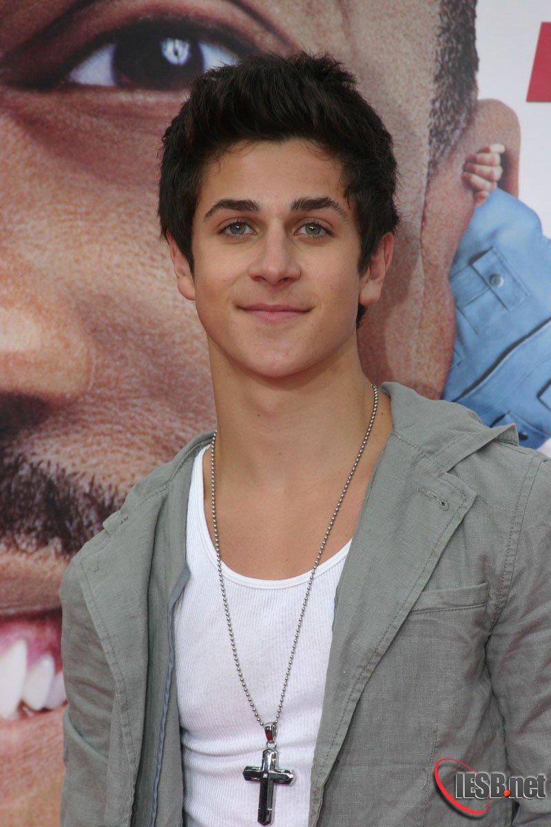 david-henrie-tattoos