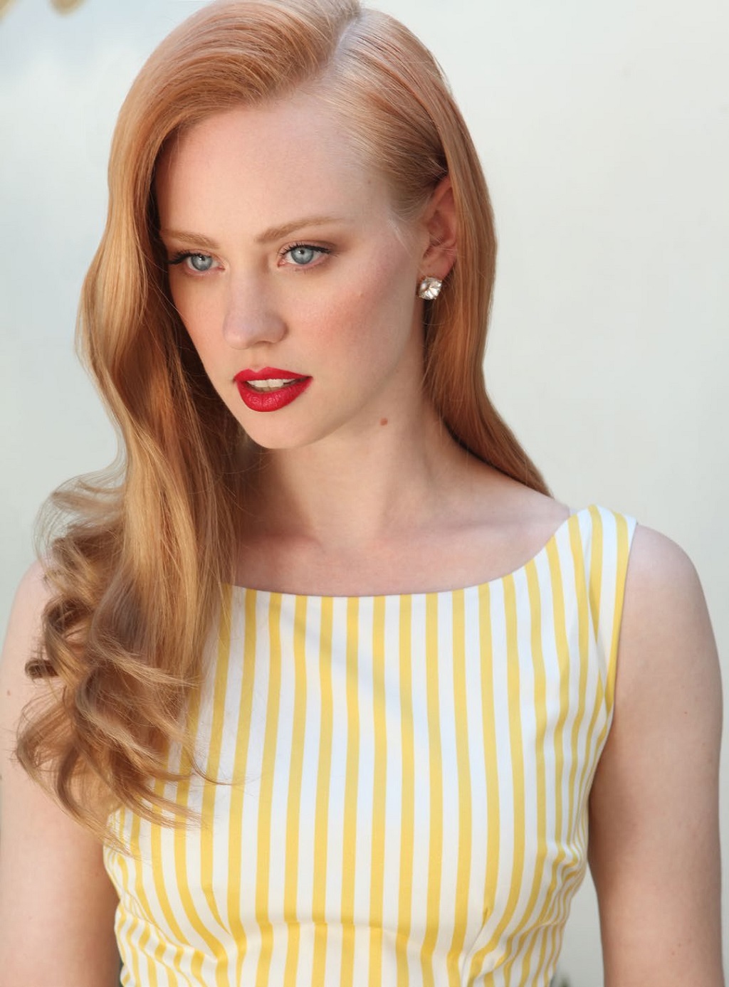 deborah-ann-woll-2015