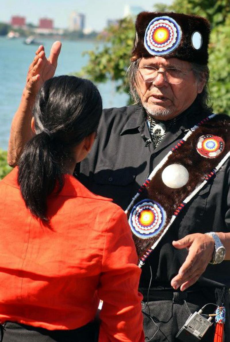 dennis-banks-family