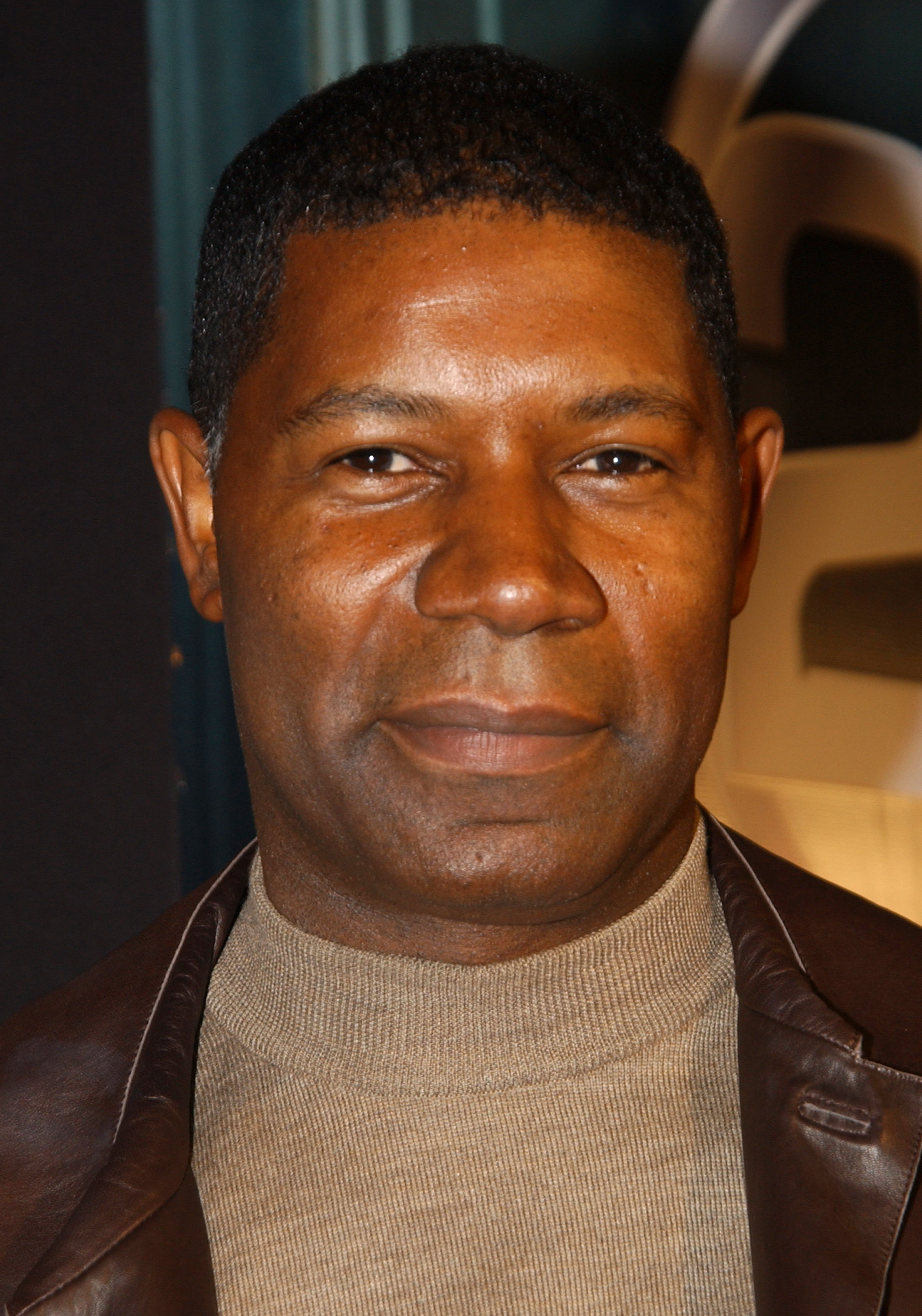 dennis-haysbert-pictures