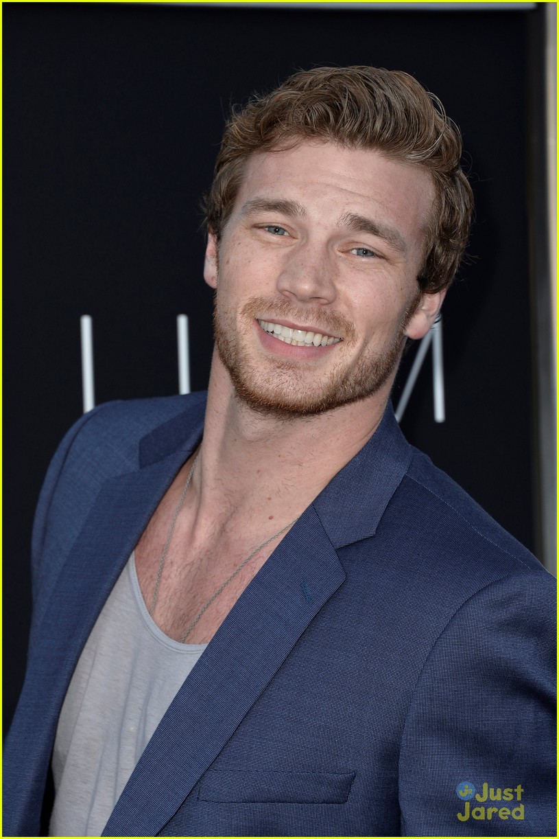 derek-theler-2015