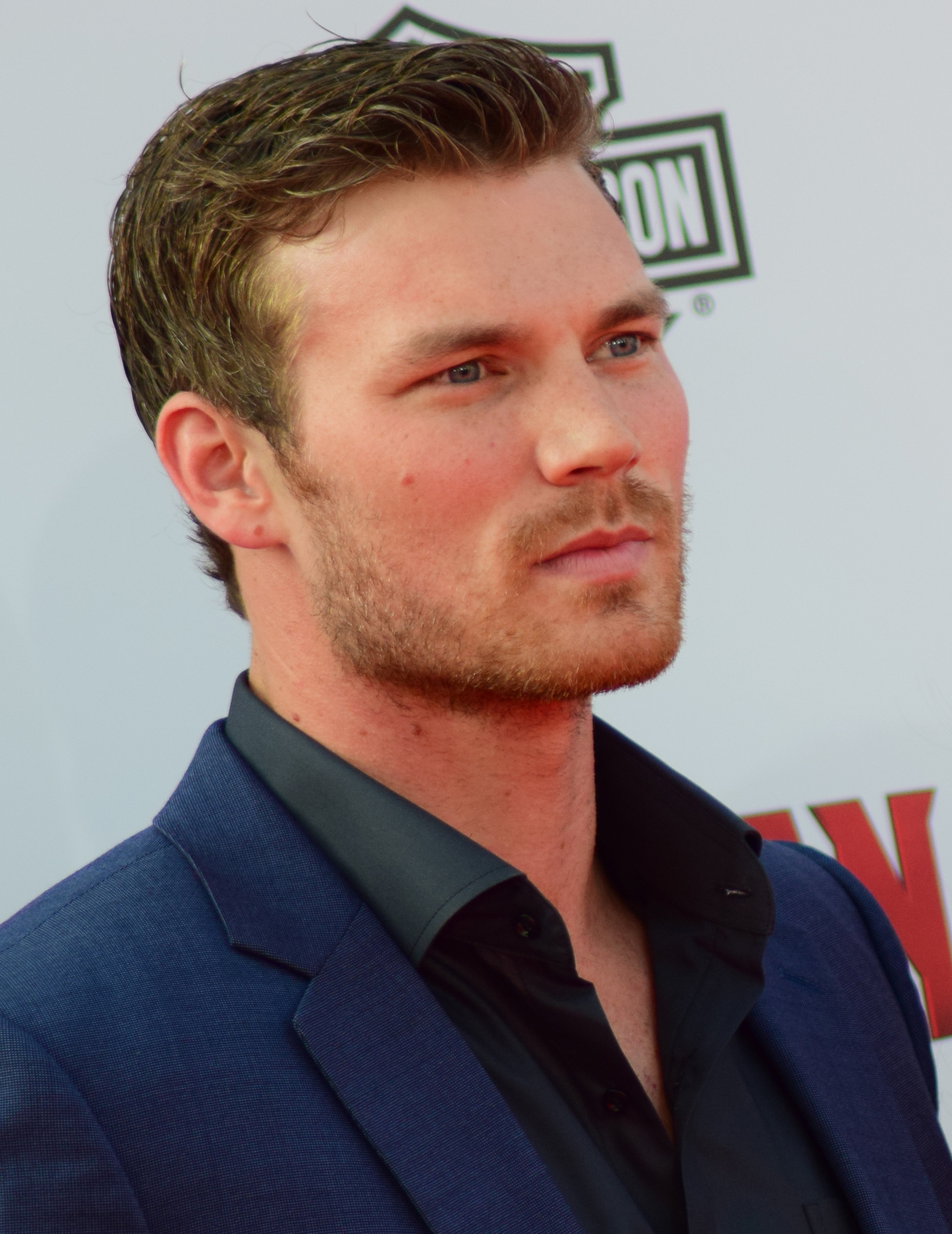 derek-theler-pictures