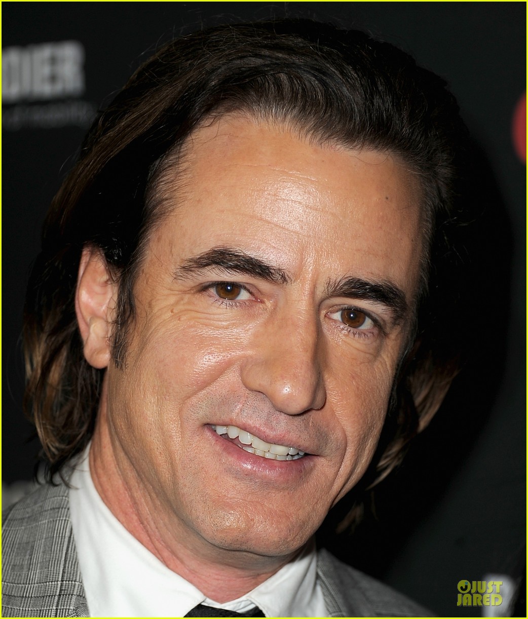 dermot-mulroney-2016