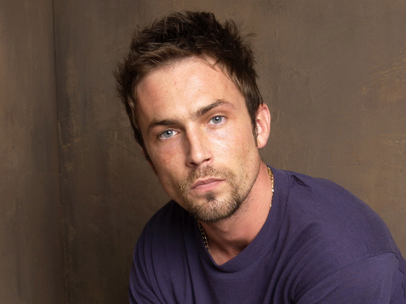 desmond-harrington-images