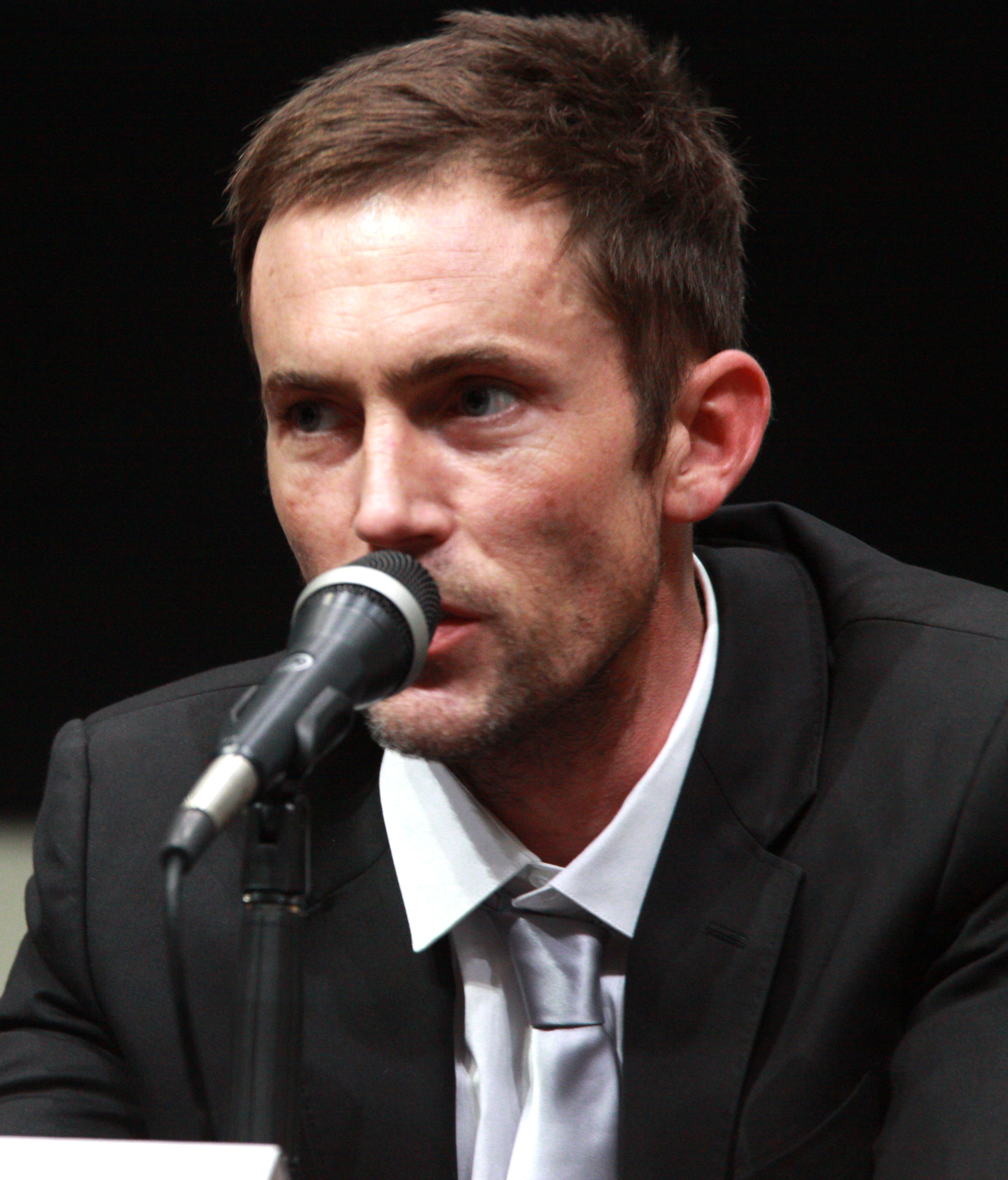 images-of-desmond-harrington