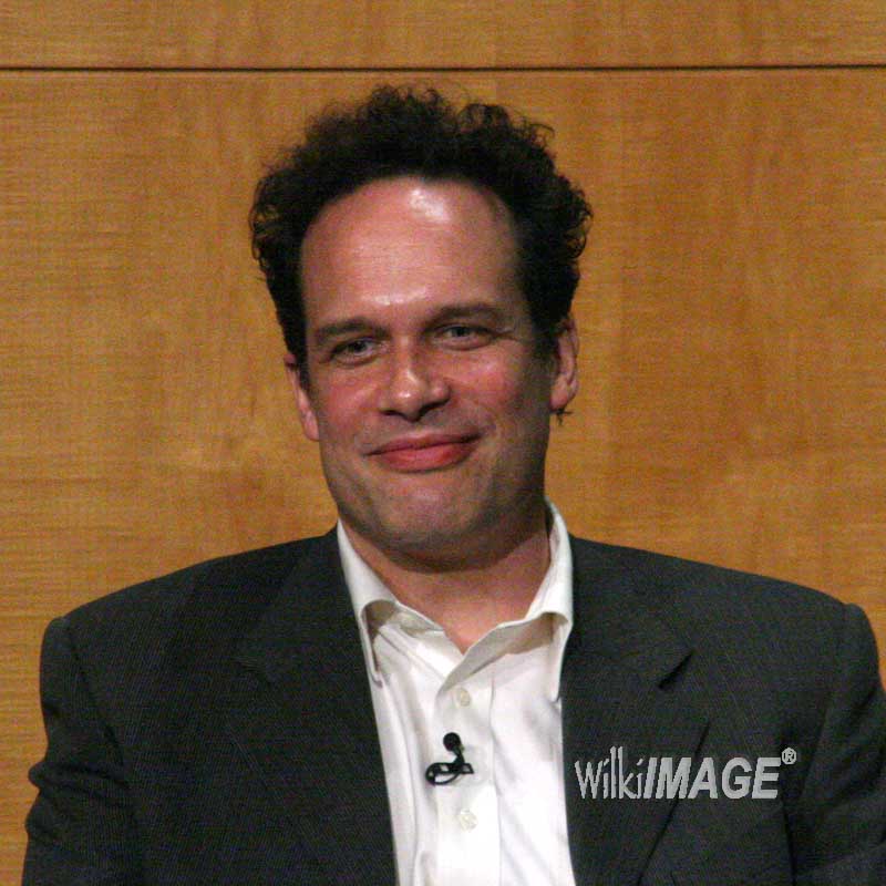 diedrich-bader-photos