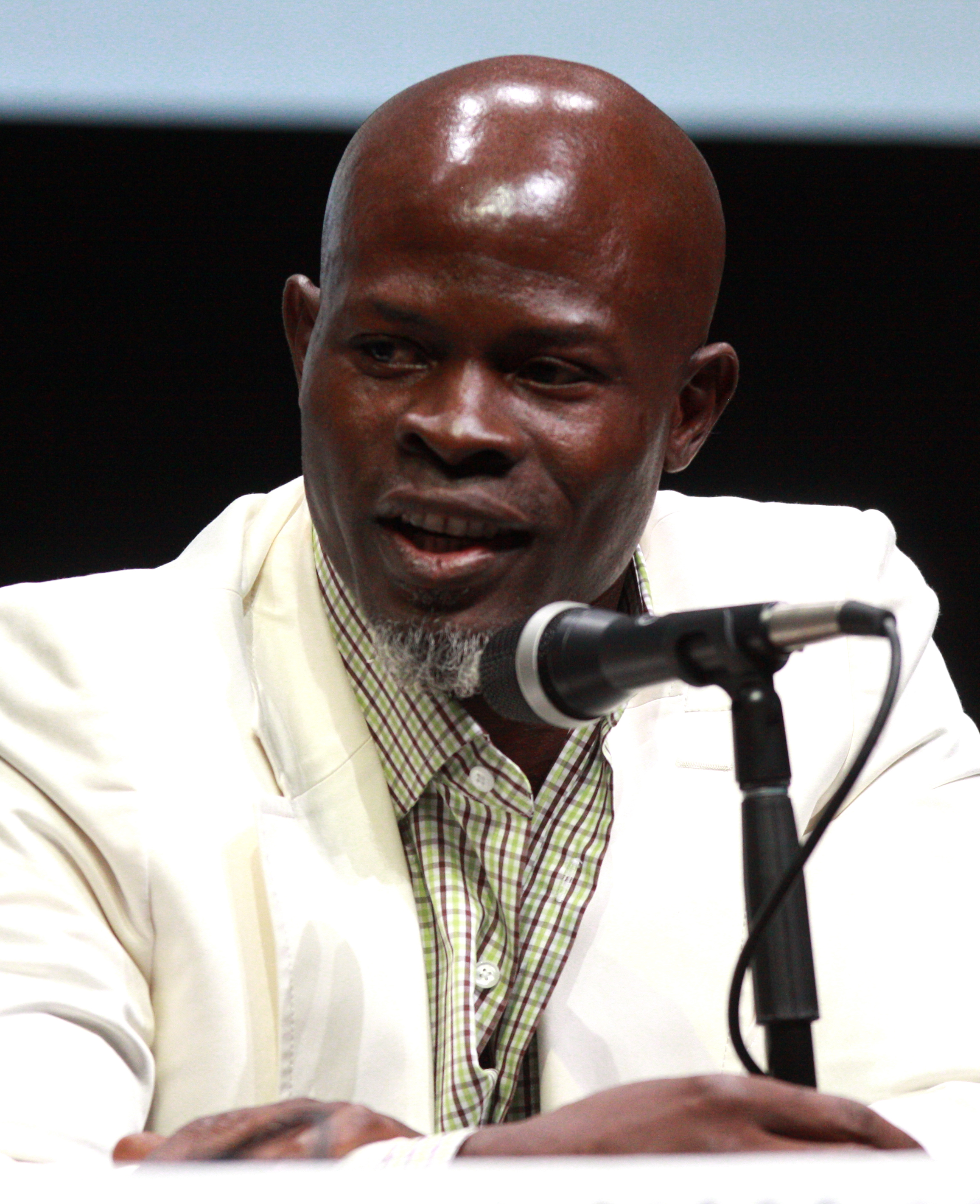 djimon-hounsou-scandal