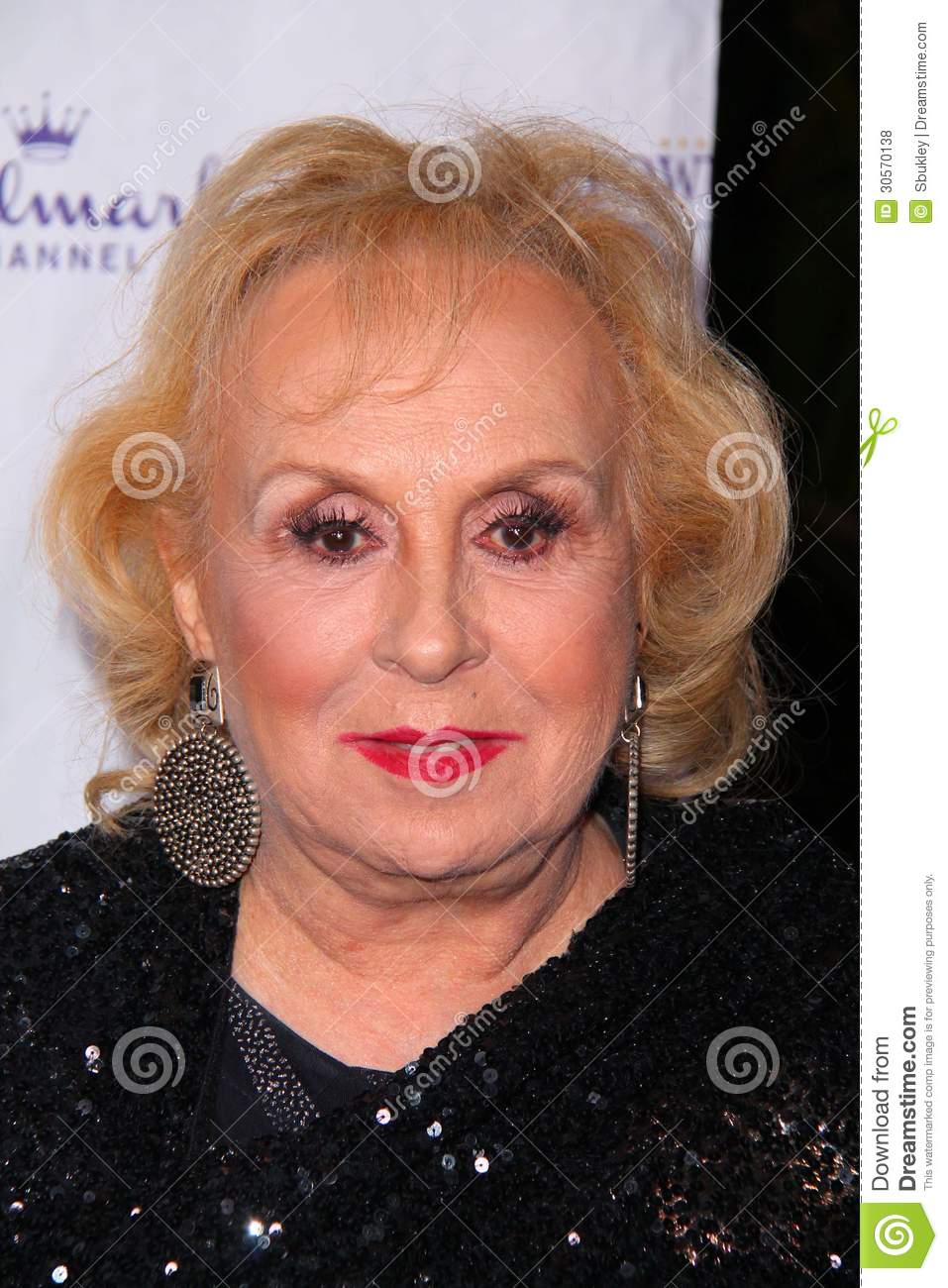 doris-roberts-scandal