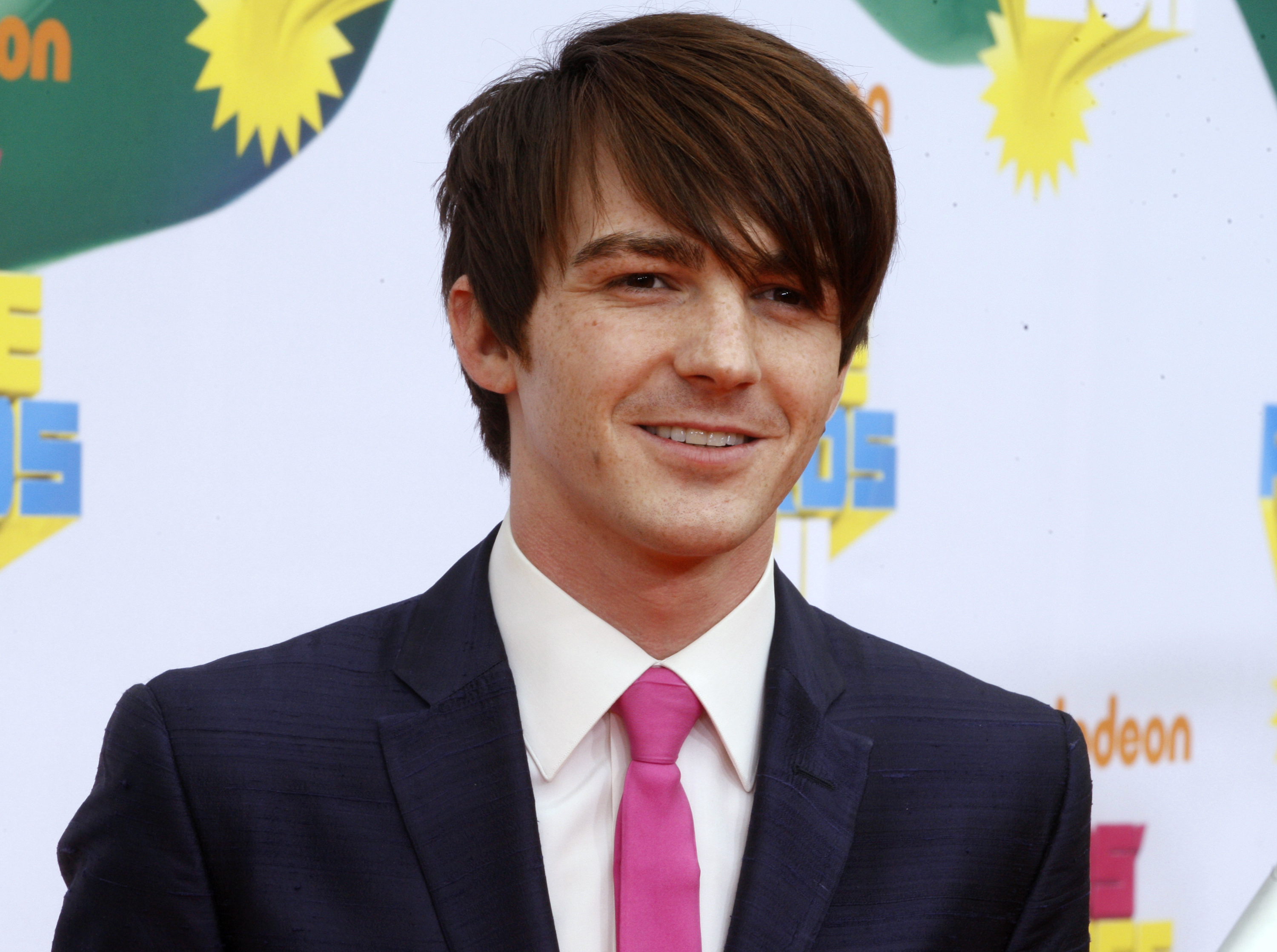 best-pictures-of-drake-bell