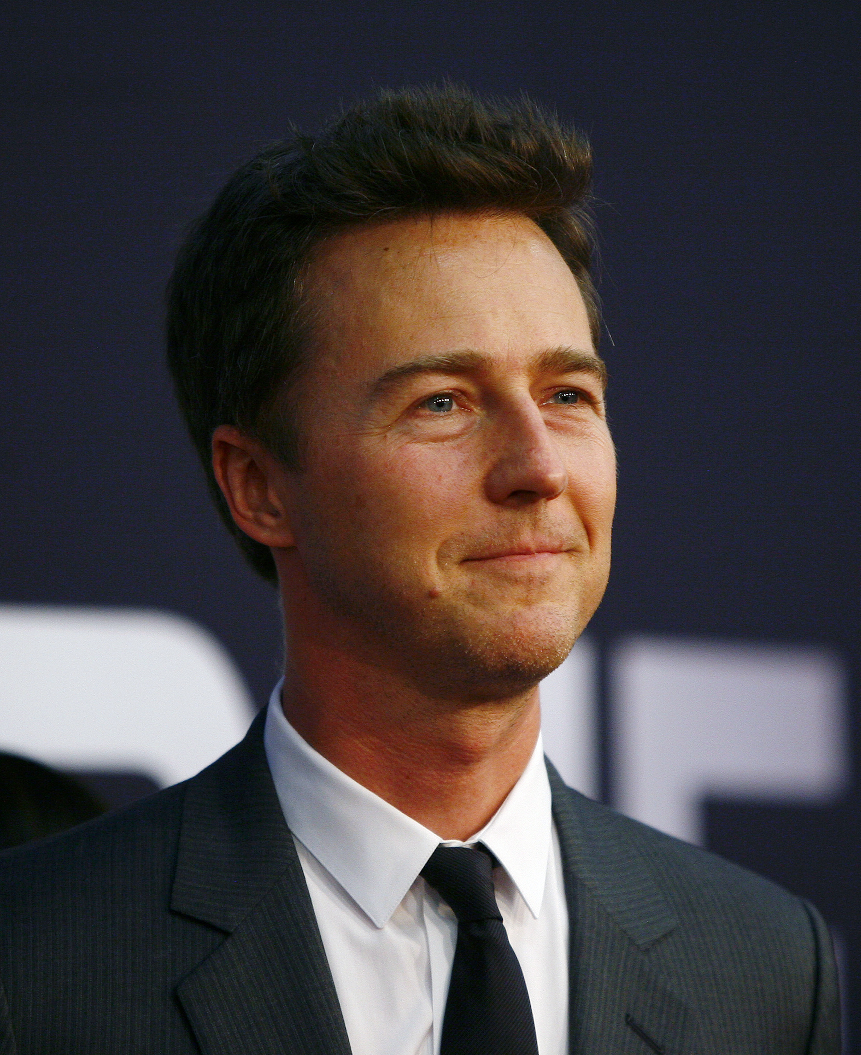 edward-norton-summertime