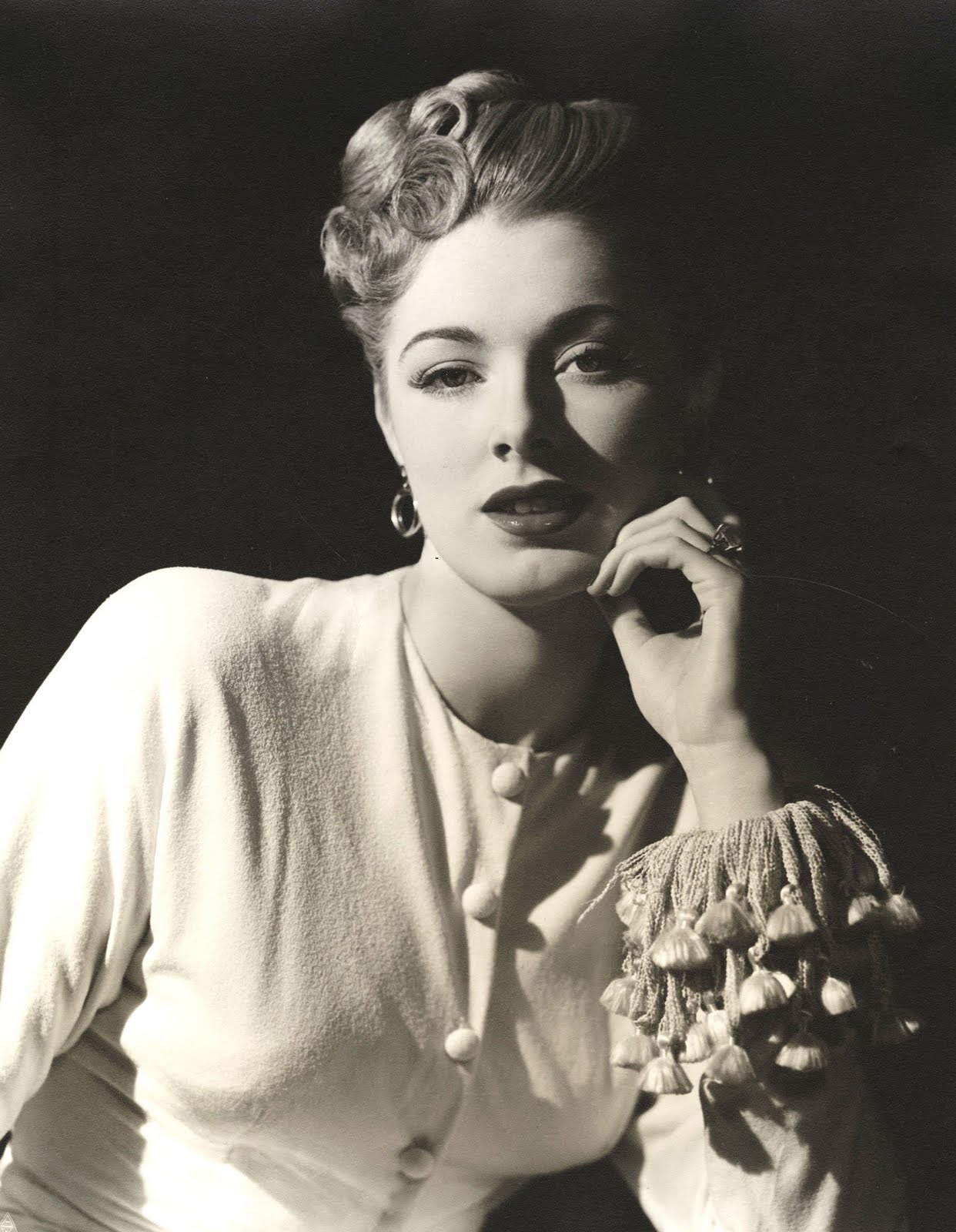 eleanor-parker-wedding