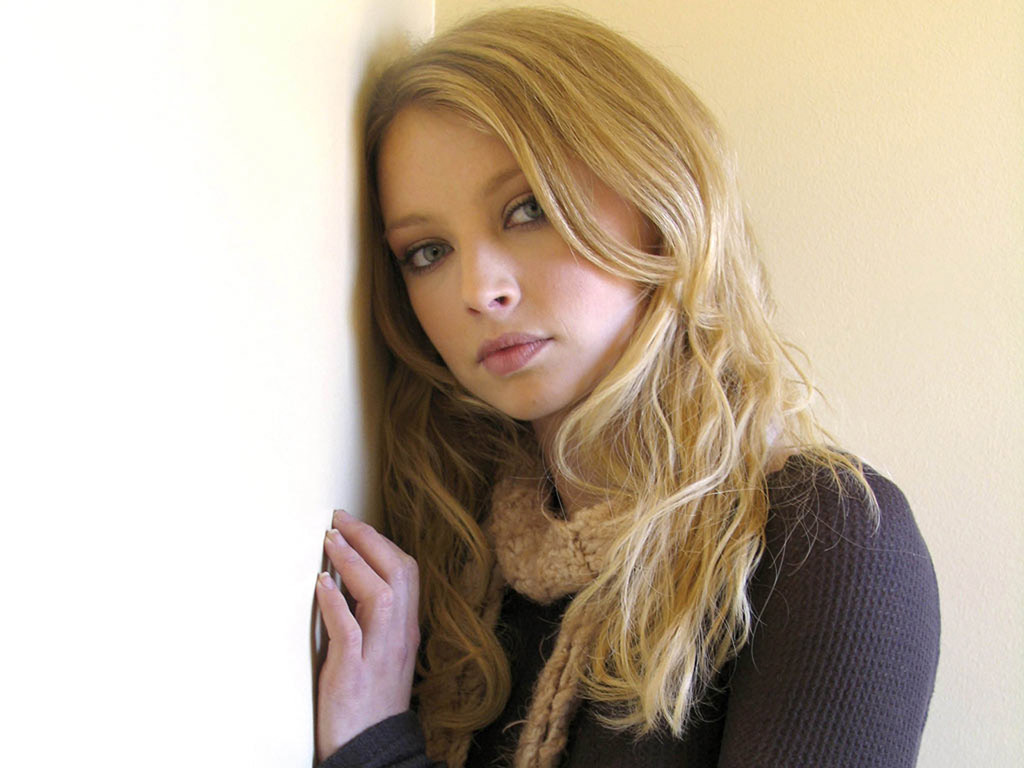 pictures-of-elisabeth-harnois