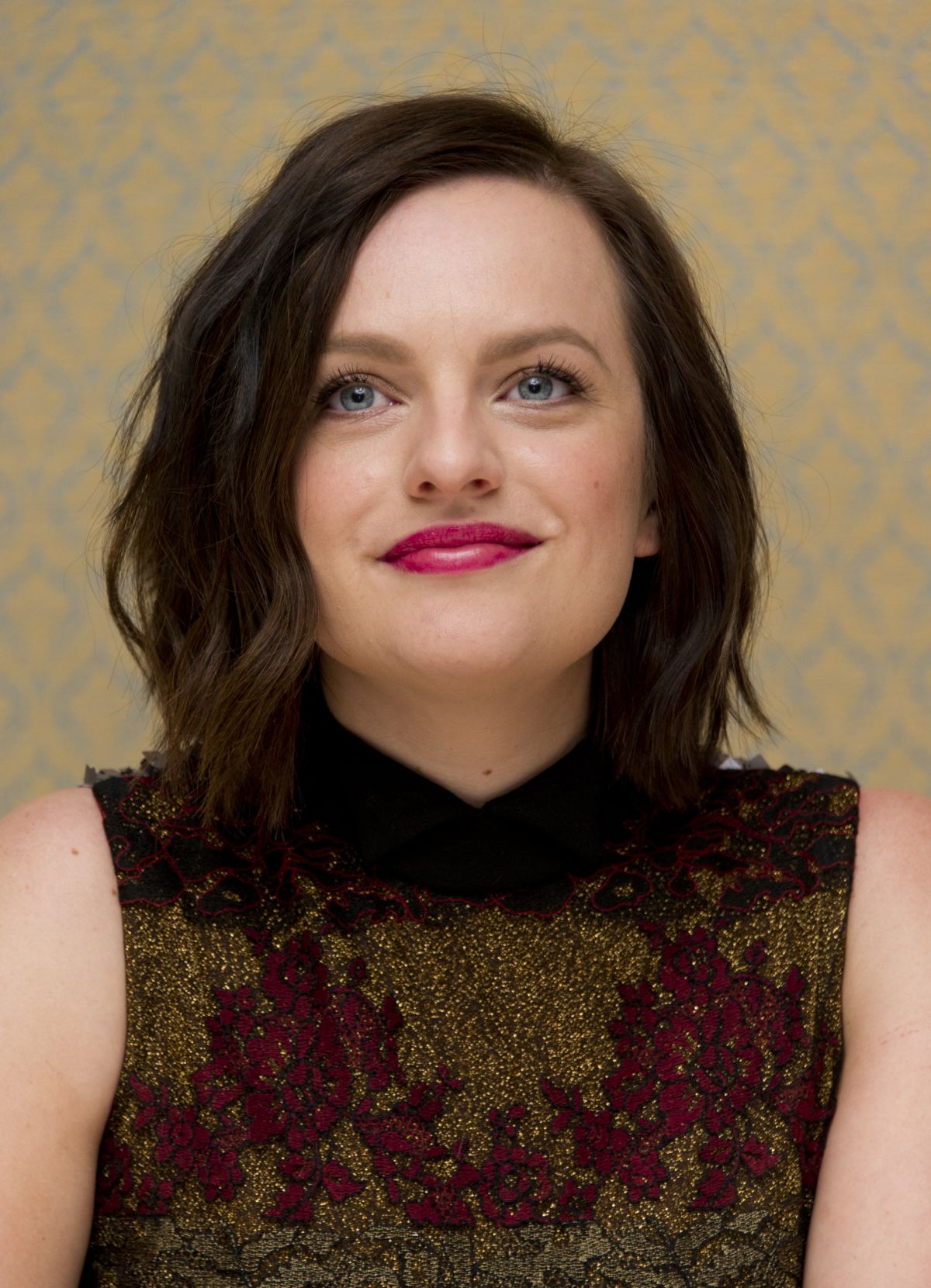 elisabeth-moss-news