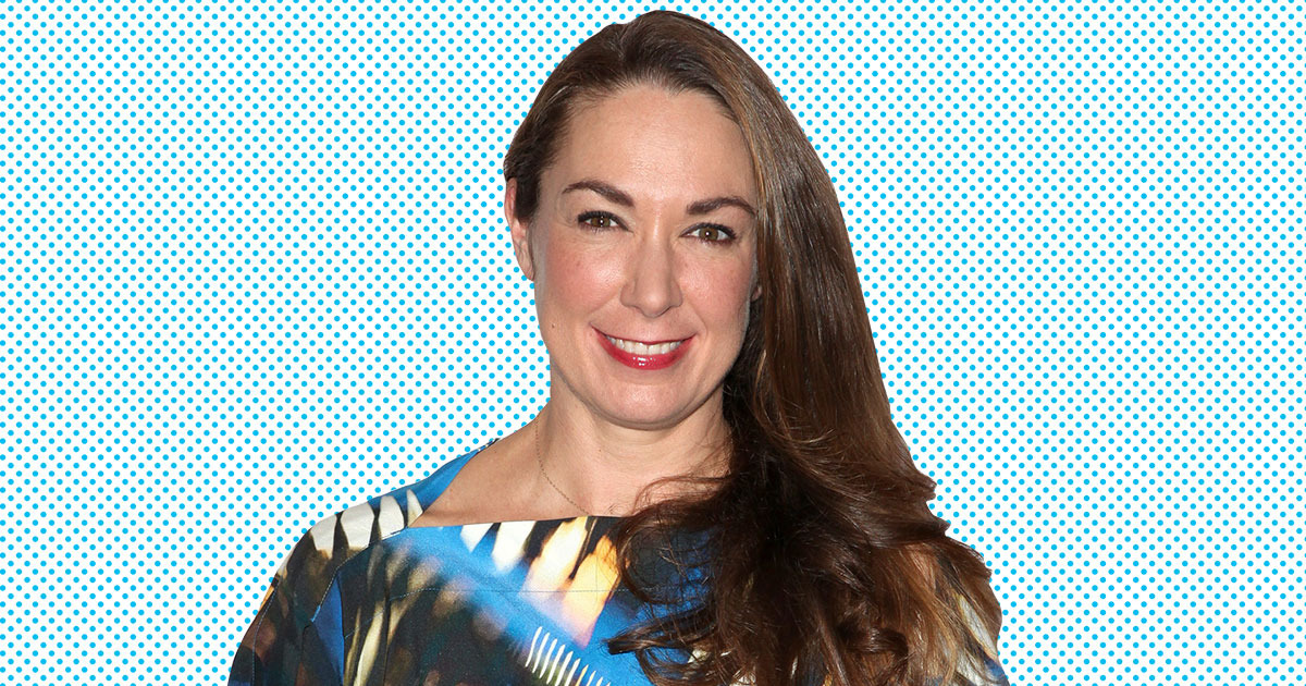 elizabeth-marvel-pictures