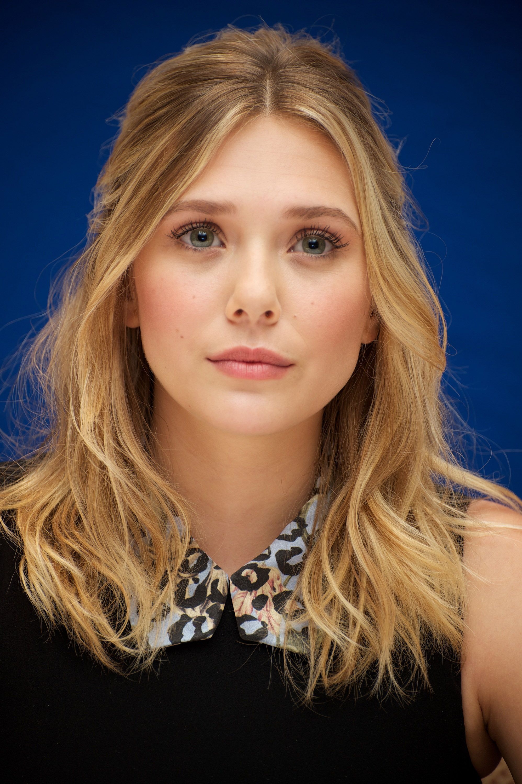 elizabeth-olsen-family