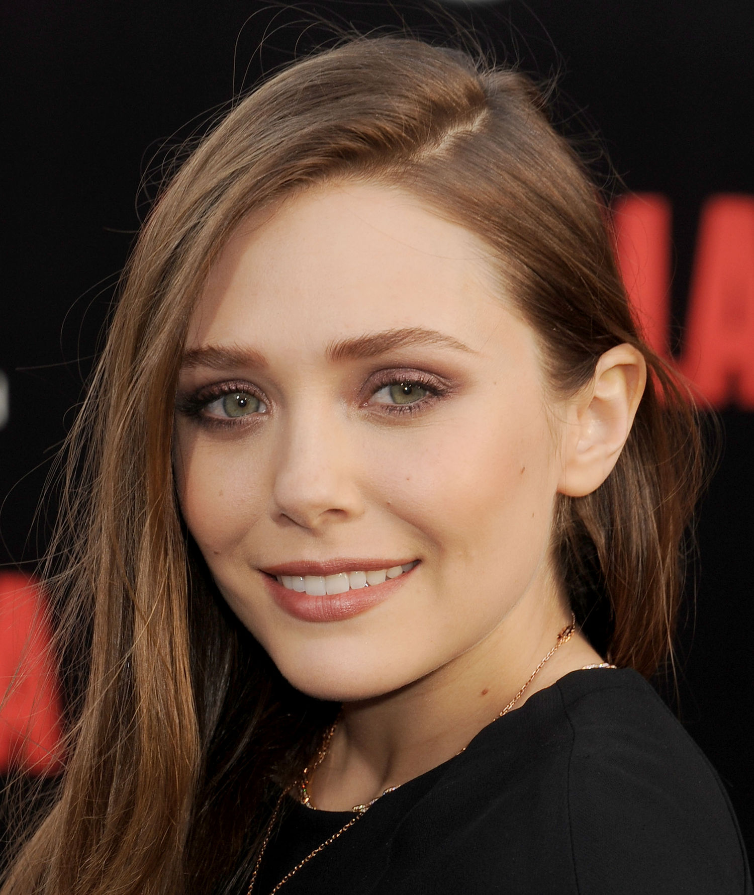 elizabeth-olsen-images