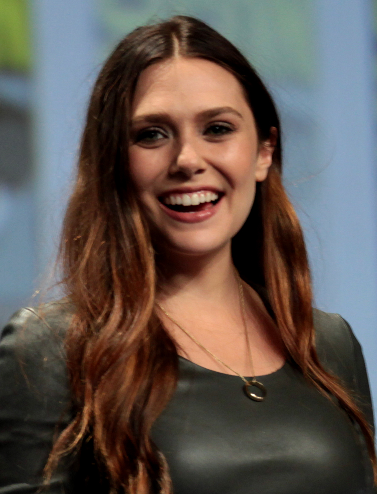 elizabeth-olsen-pictures